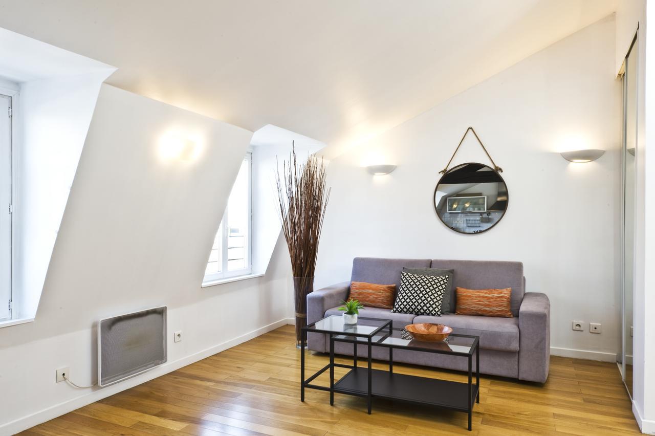 Apartment Pick A Flat's In Batignolles - Rue Biot Paris
