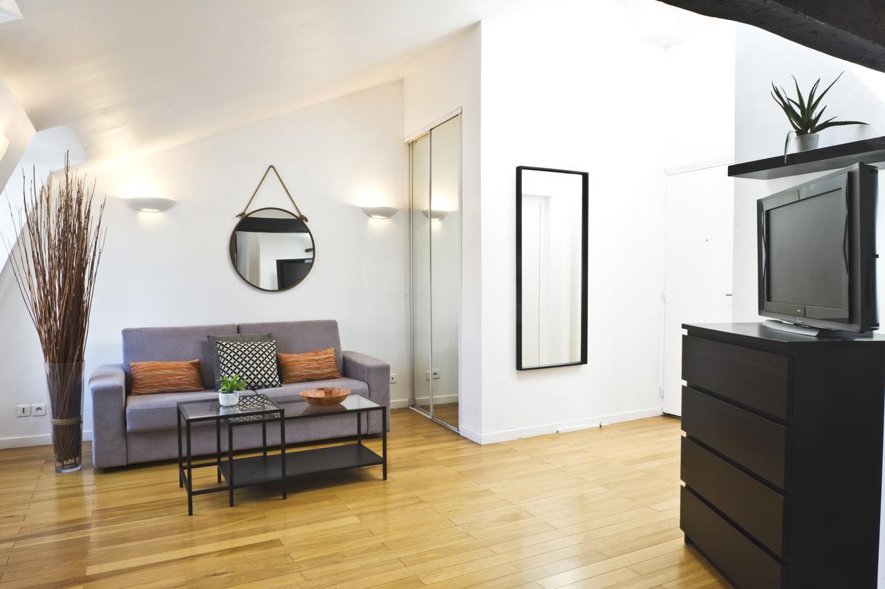 Apartment Pick A Flat's In Batignolles - Rue Biot