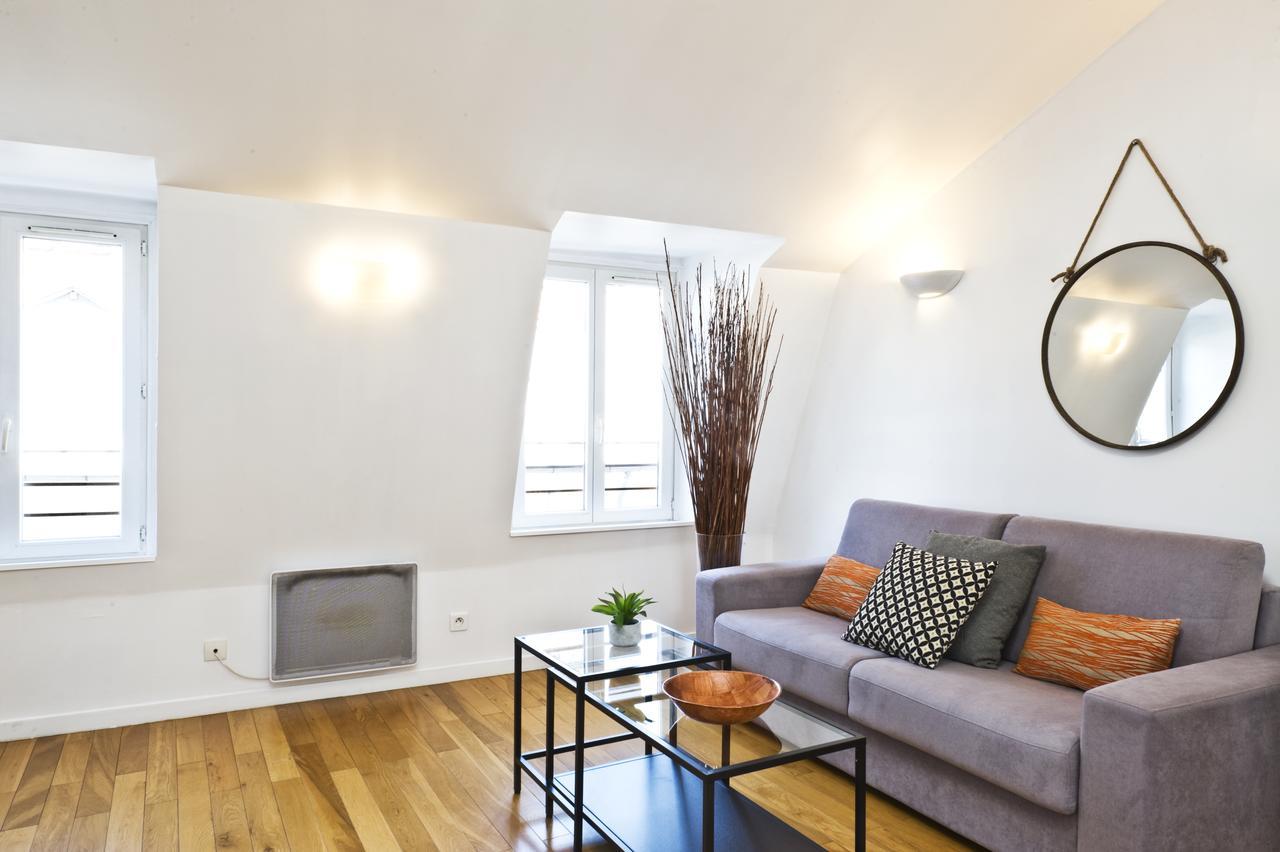 Pick A Flat's In Batignolles - Rue Biot