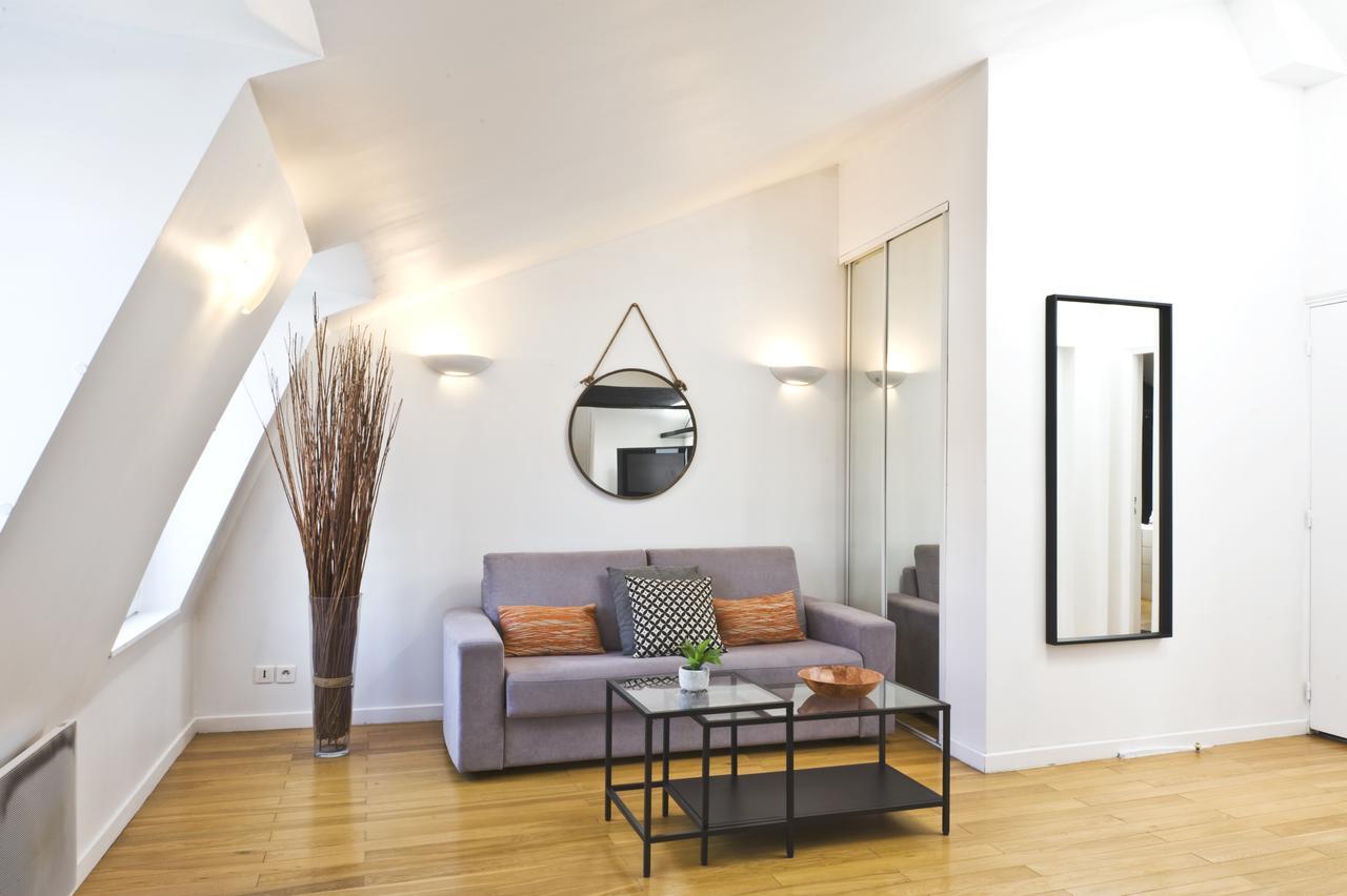 Pick A Flat's In Batignolles - Rue Biot