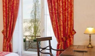 Du Quai Voltaire Hotel 3*