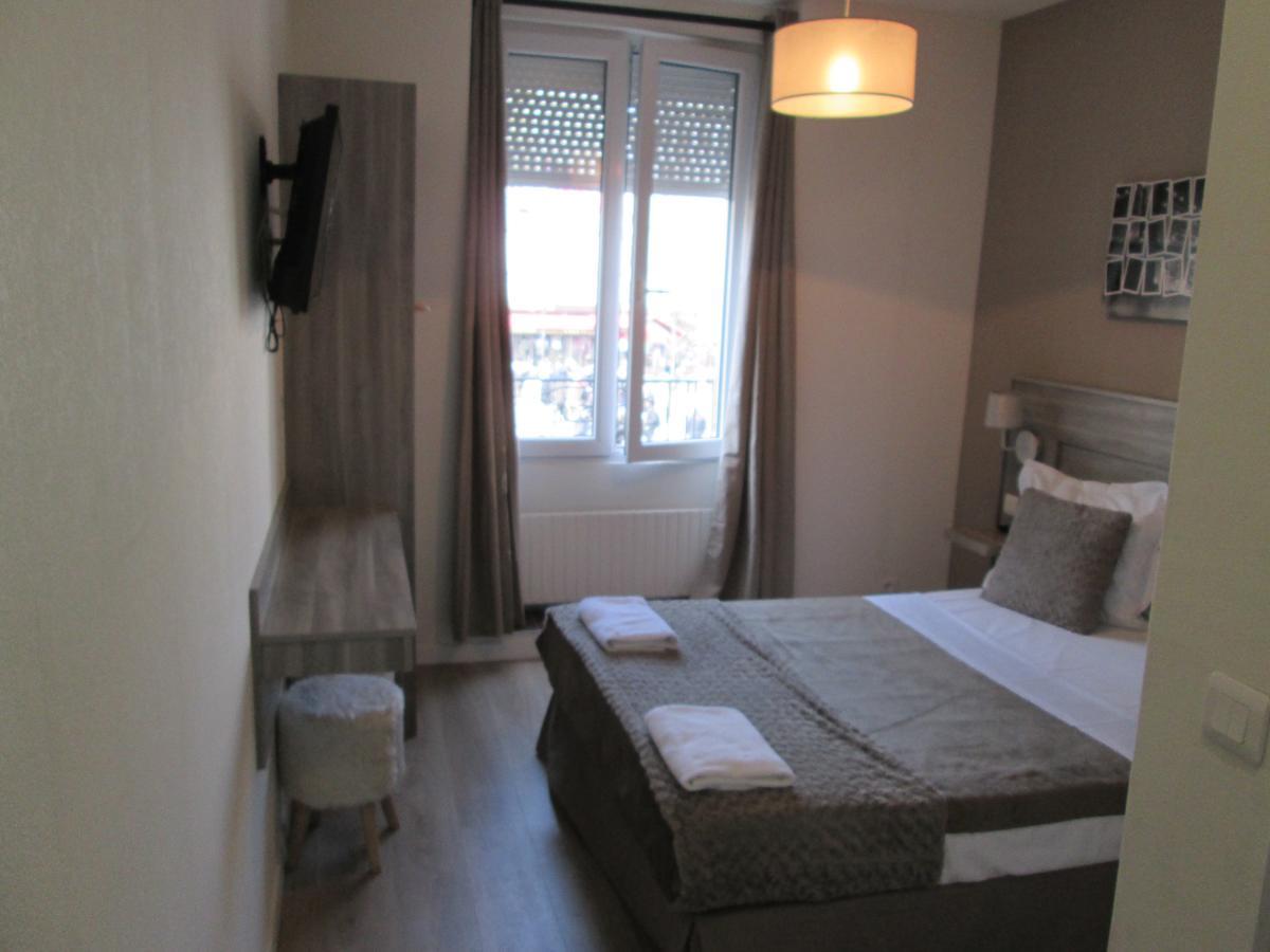 Hotel Menil Bon Temps Paris