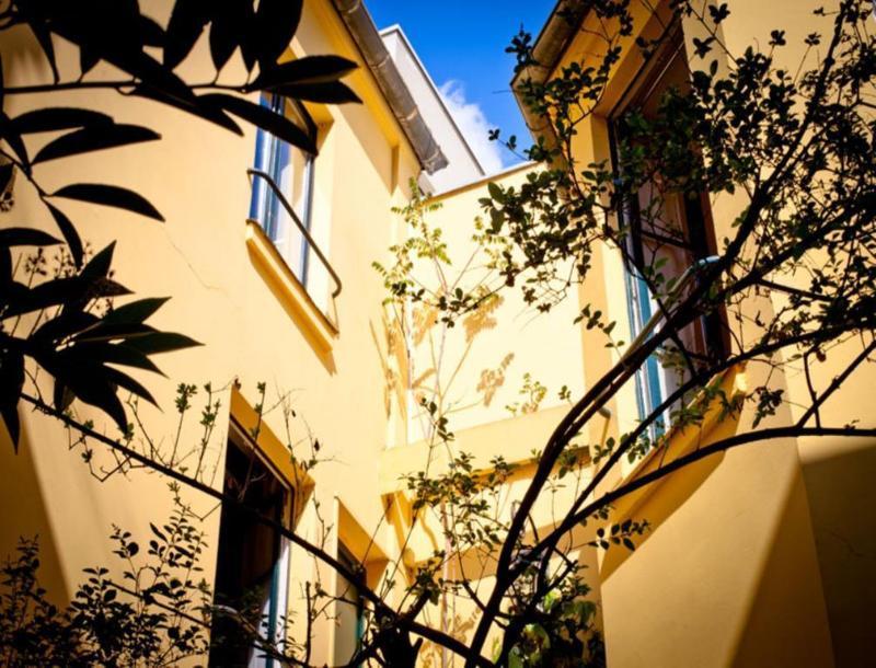 De La Tulipe Hotel 3*