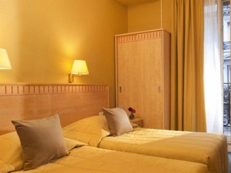 Gerando Hotel Paris