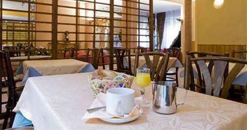 Villiers Hotel 2*