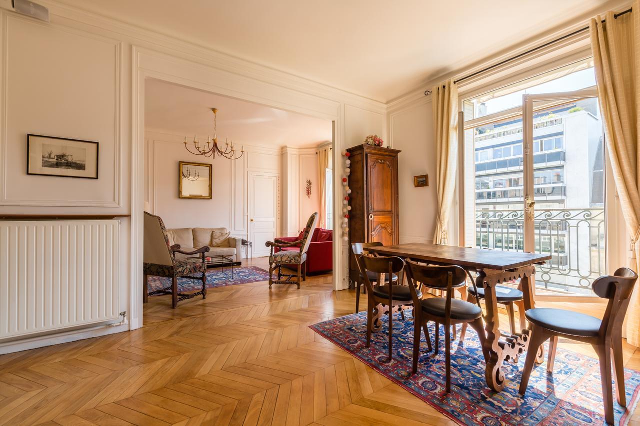 Apartment Veeve - Avenue To The Eiffel Tower *