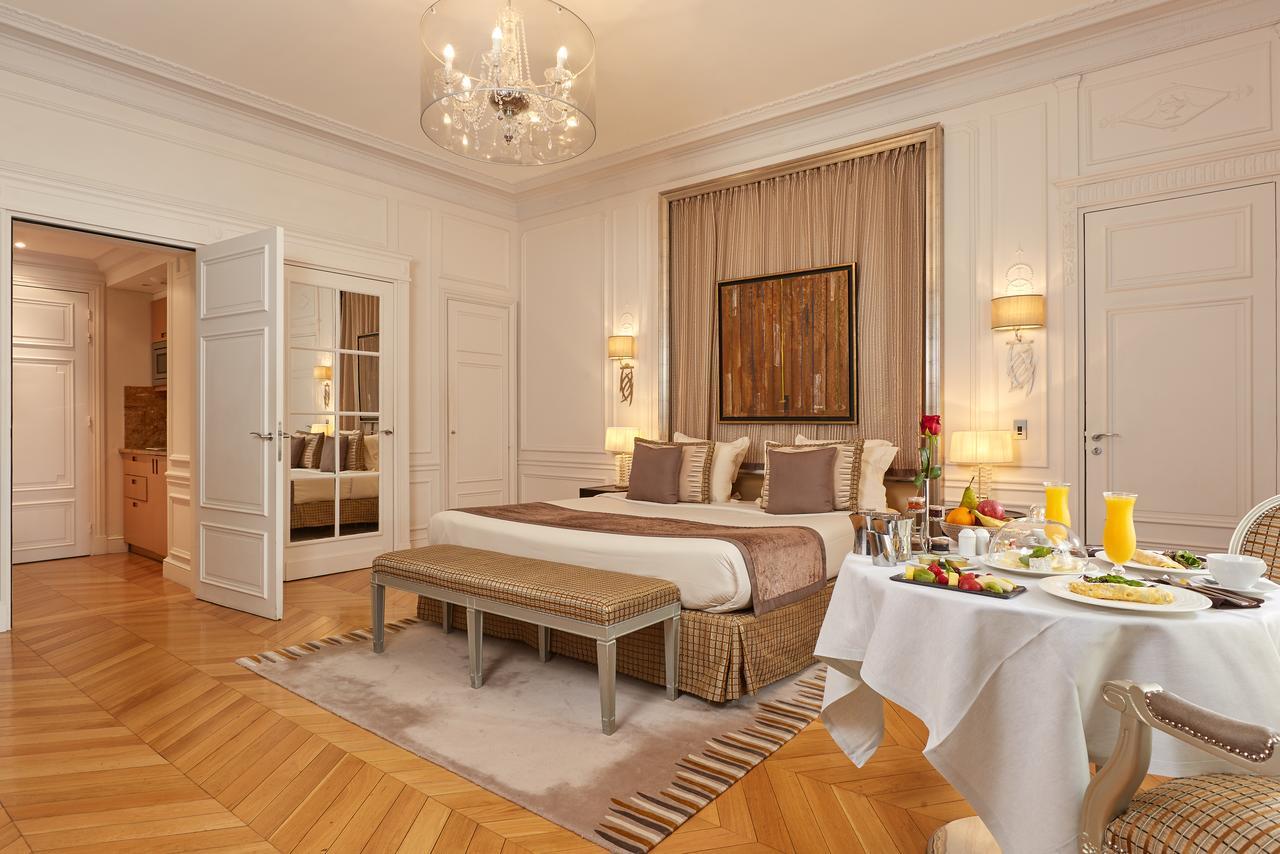 Majestic Champs Elysees Aparthotel