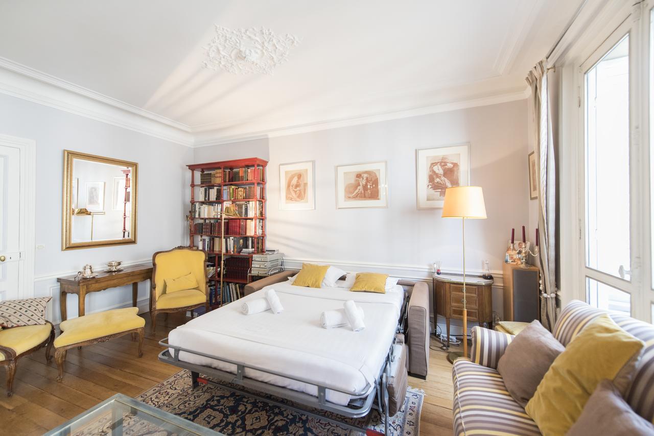 Veeve - French-style Allure In Saint-germain Des Prés Paris
