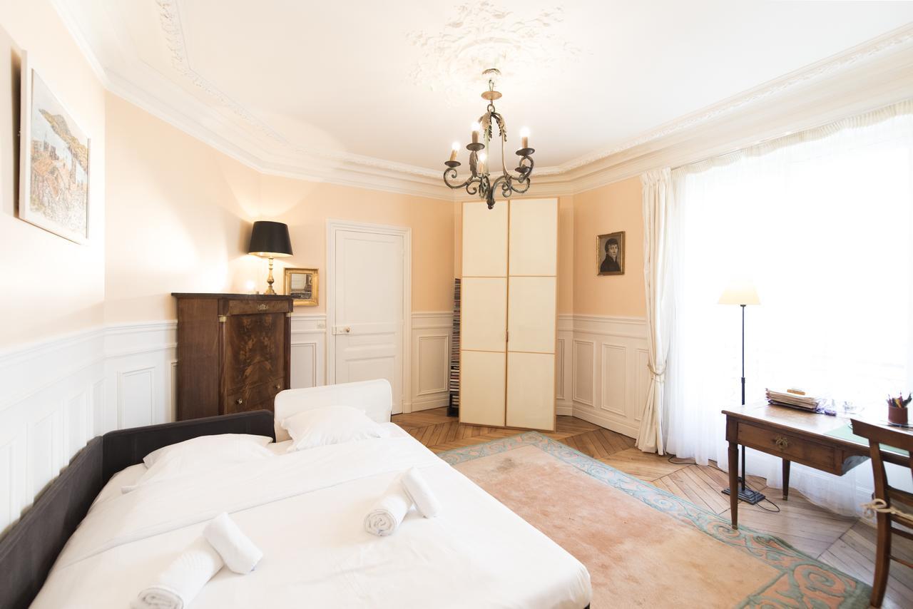 Veeve - French-style Allure In Saint-germain Des Prés