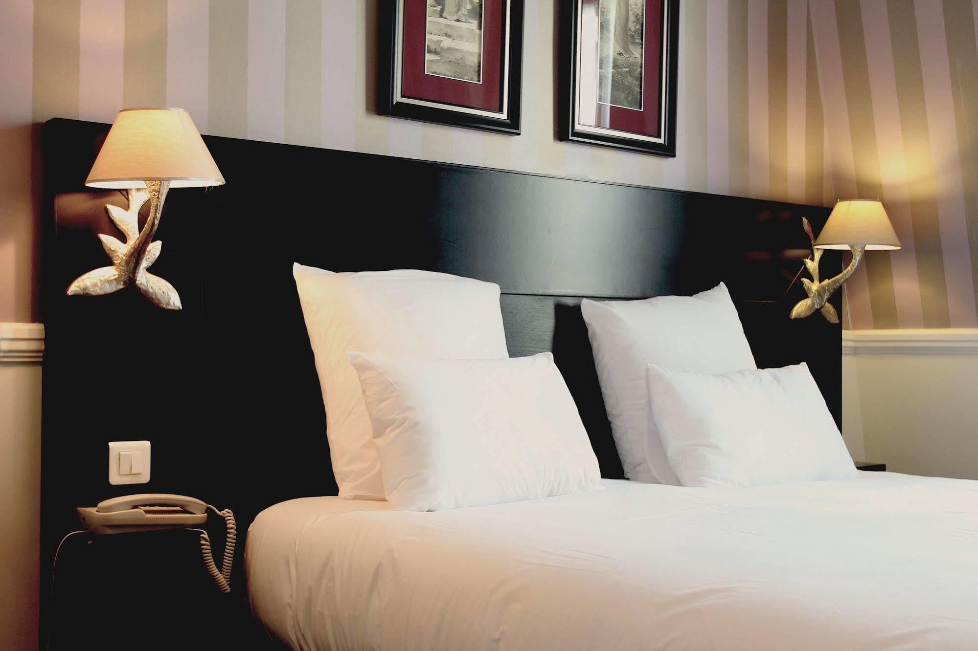Hotel Etoile Trocadero 3*