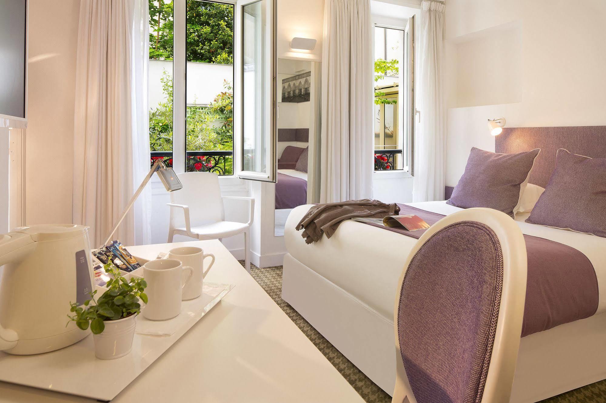 Mistral Hotel