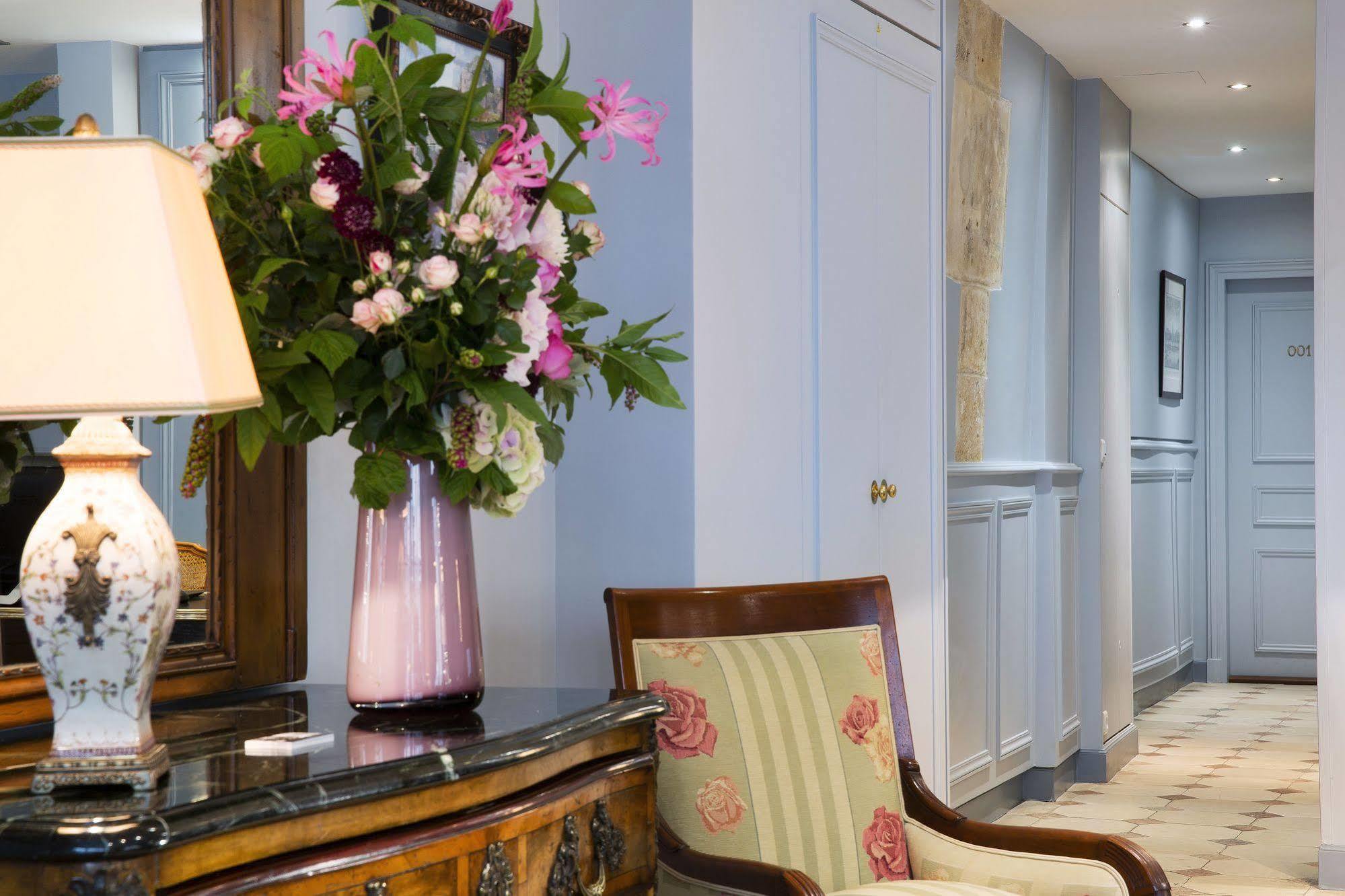 Hotel Le Relais Saint Honoré 4*