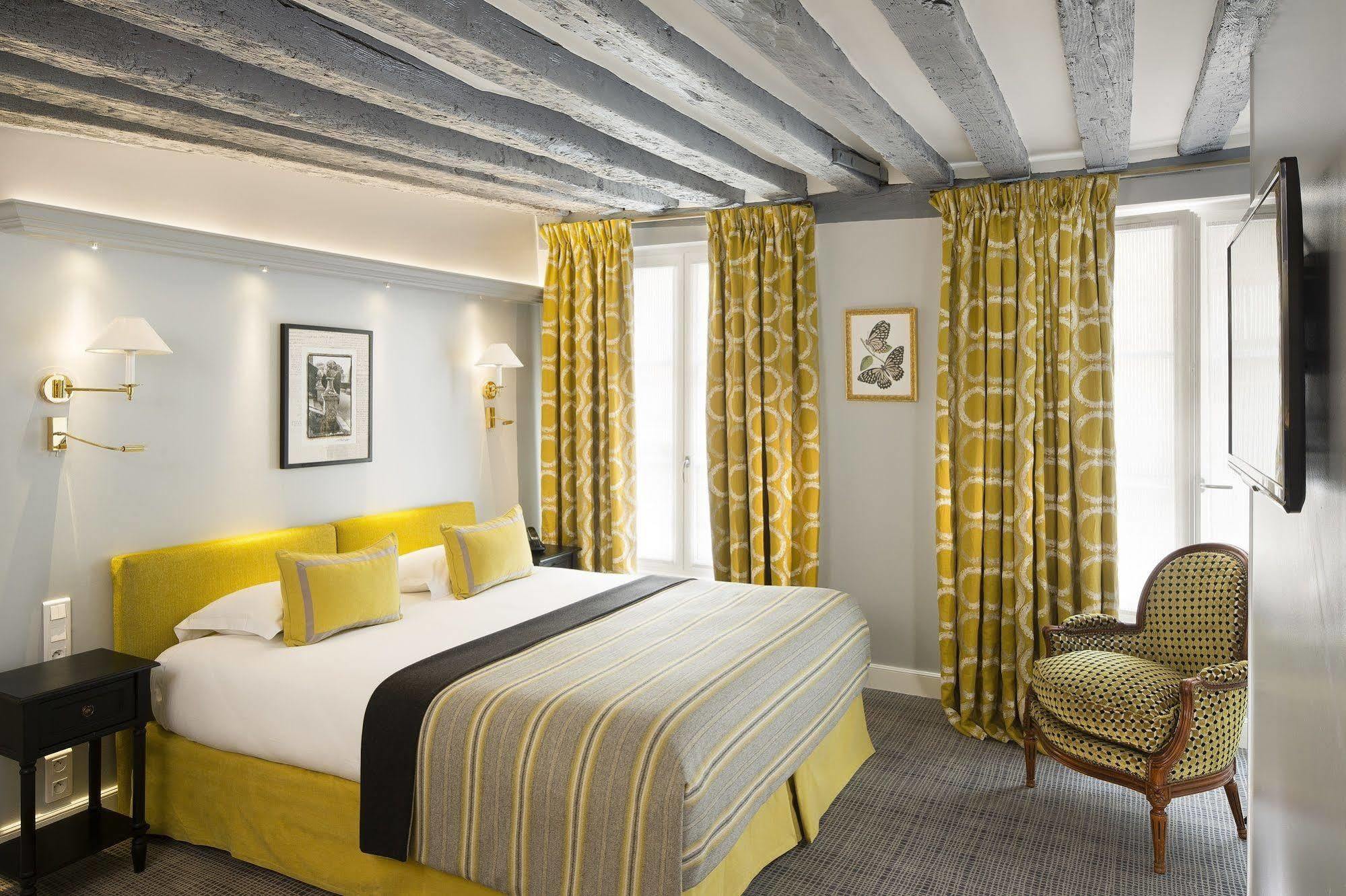 Le Relais Saint Honoré 4*