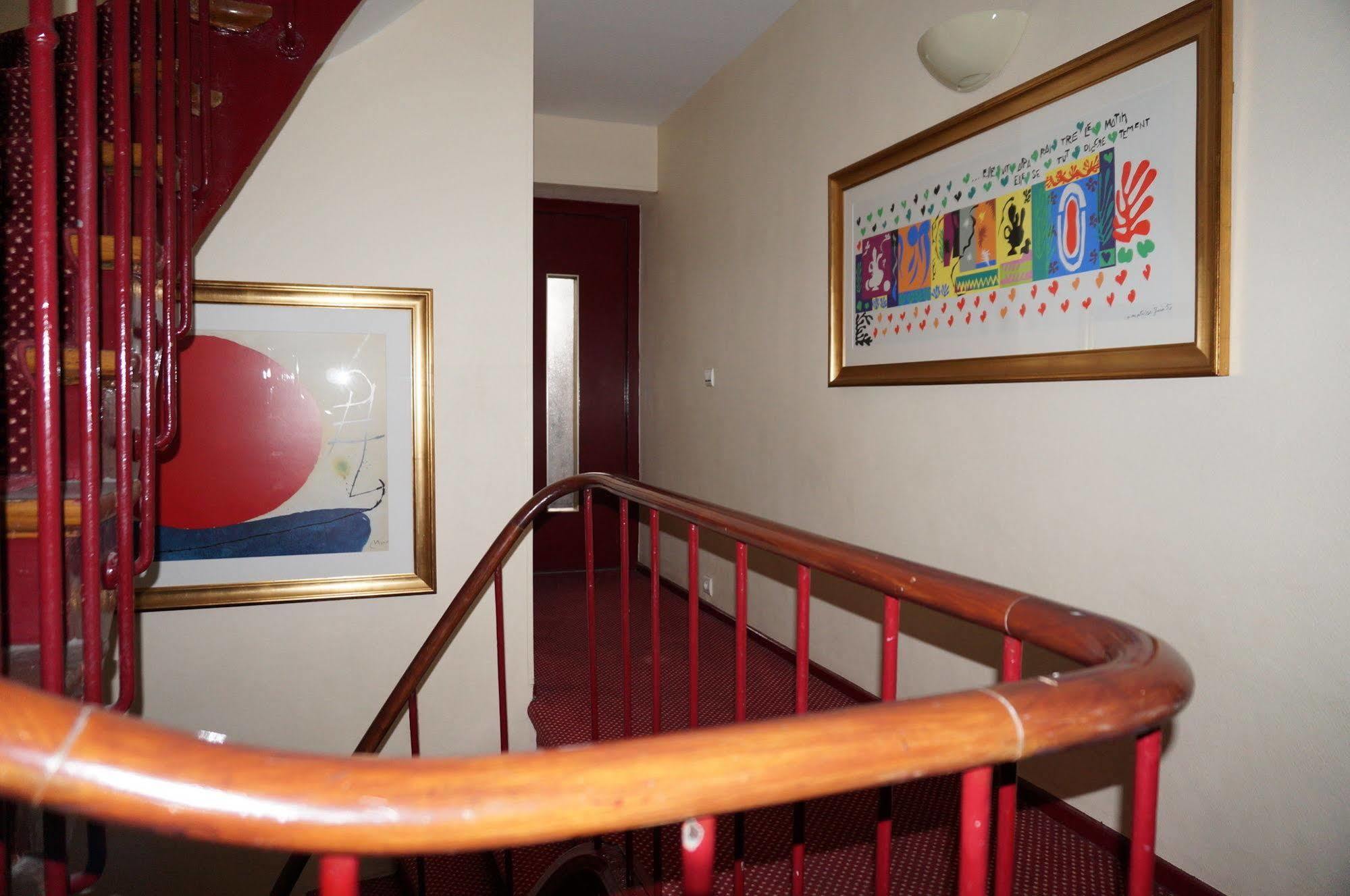 Bellevue Montmartre Hotel 3*