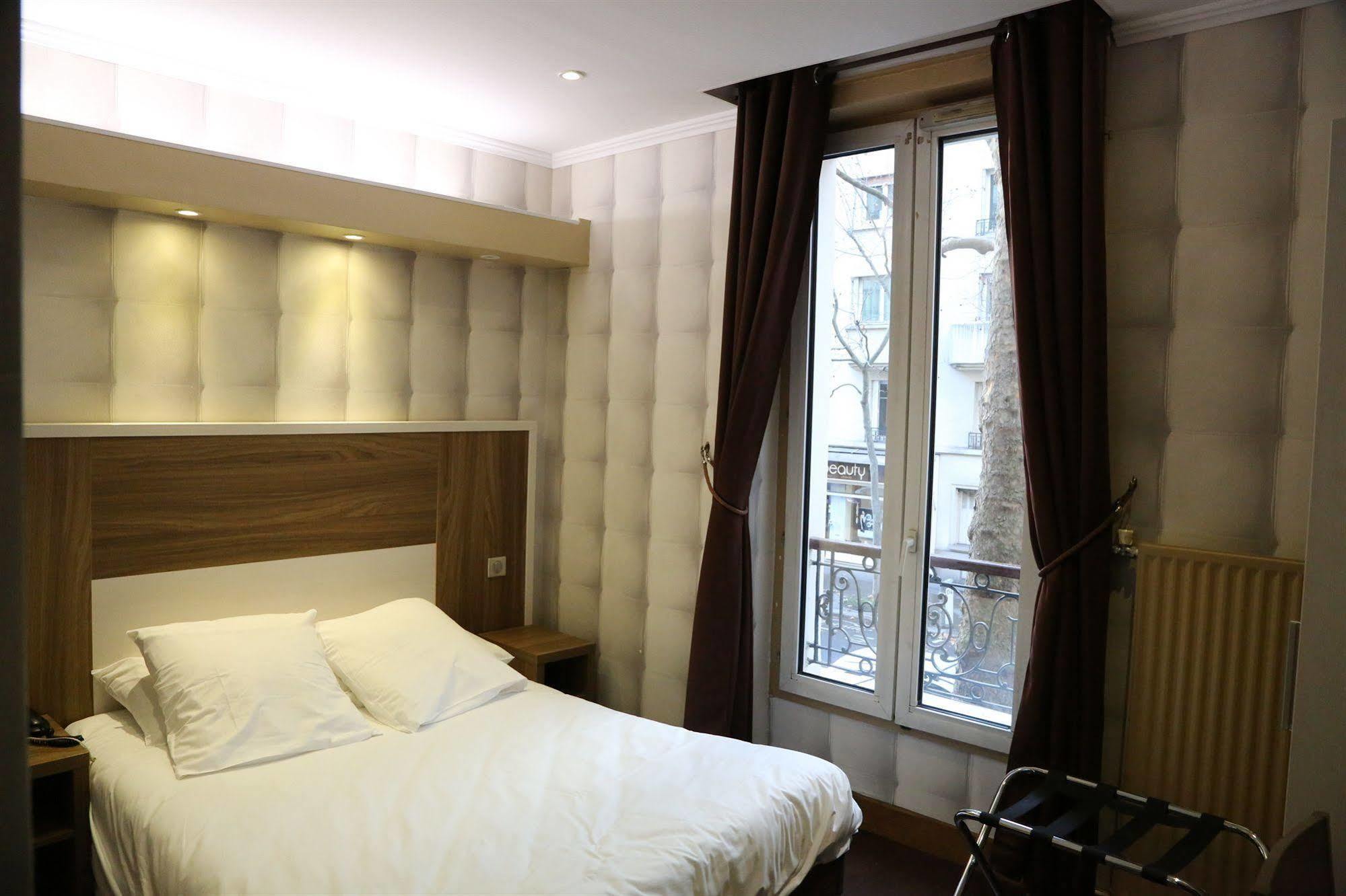 Grand Nouvel Opera 3* Paris