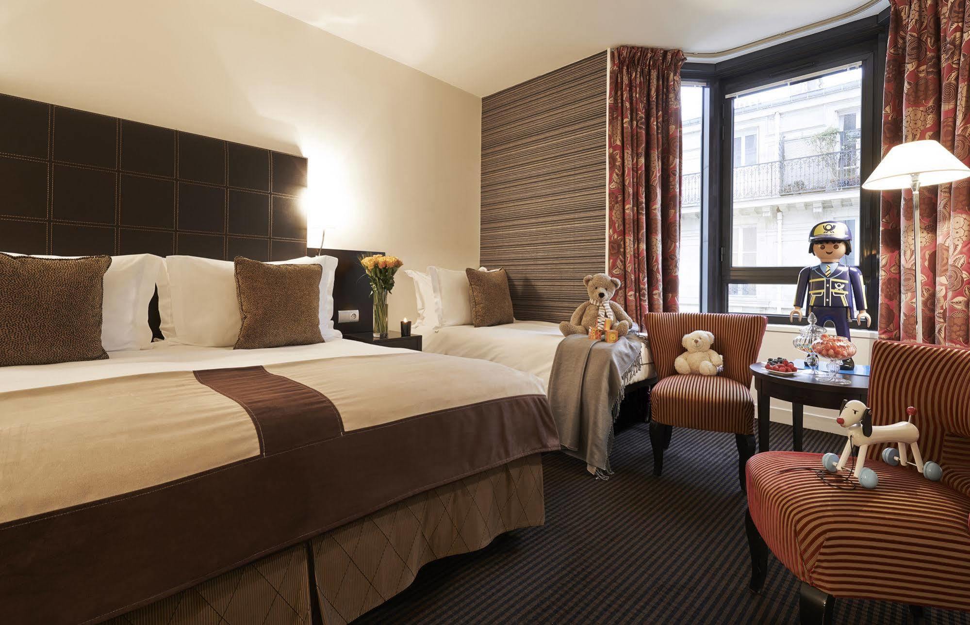 Plaza Tour Eiffel Hotel Paris