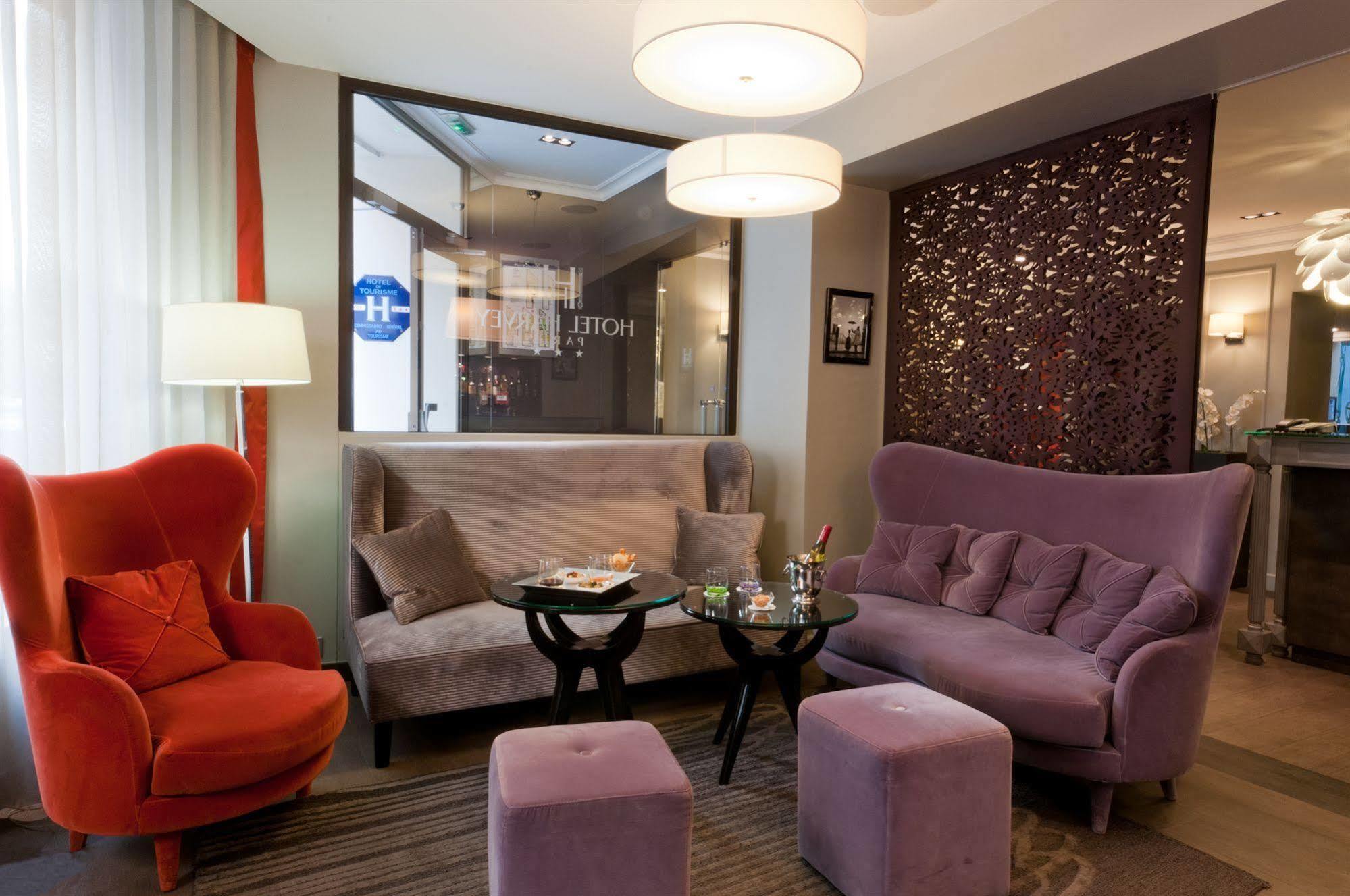 Hotel Harvey 3*