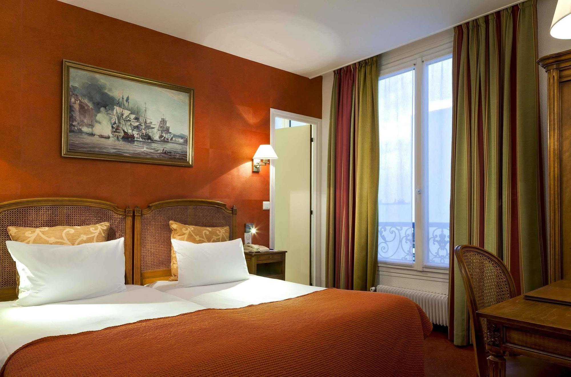 Timhotel Invalides Eiffel Hotel 3*