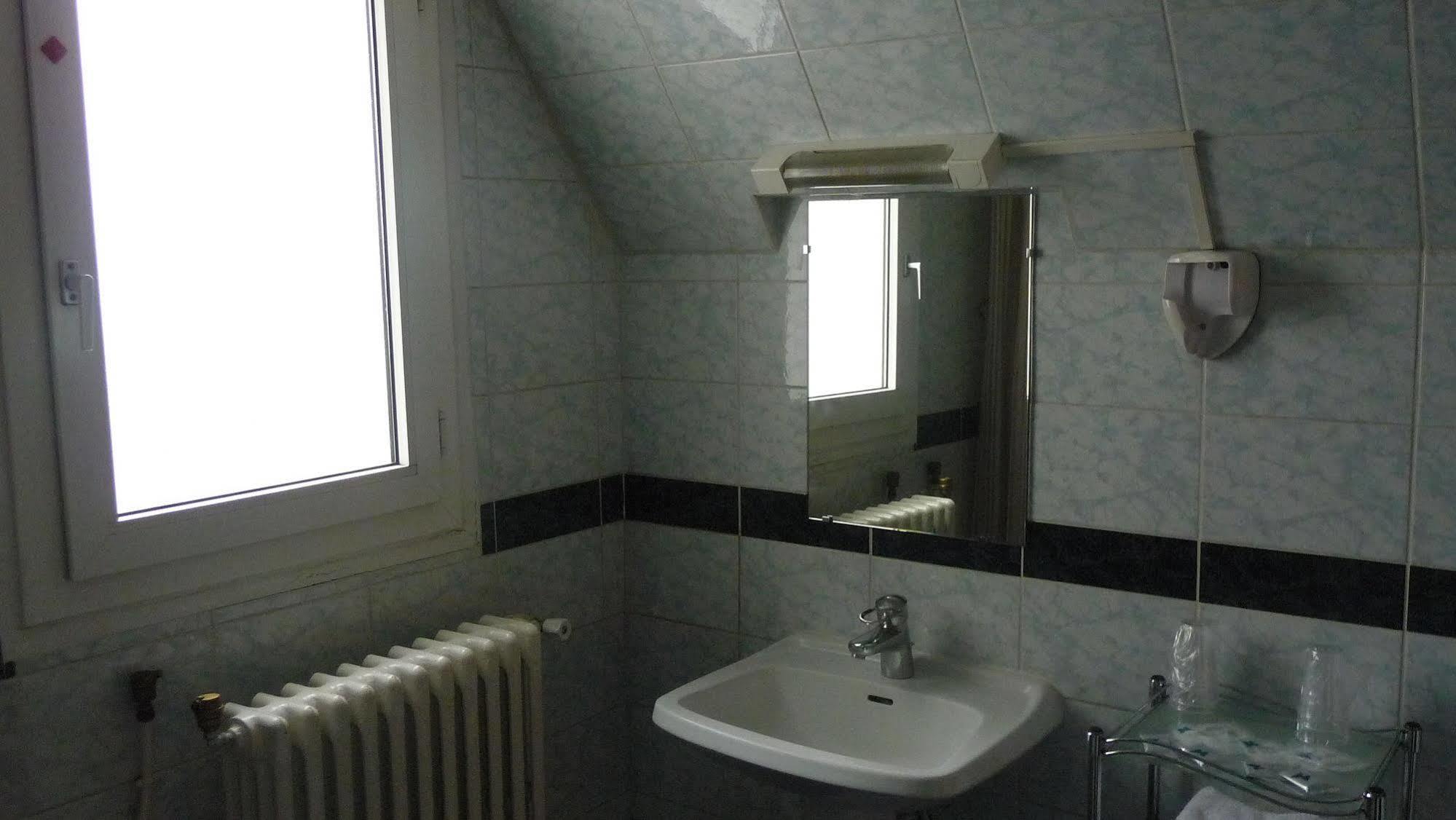Hotel Ambassadeur Paris