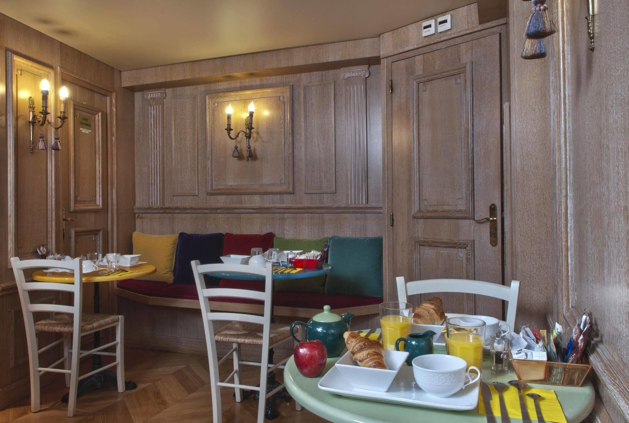 De La Motte Picquet Hotel