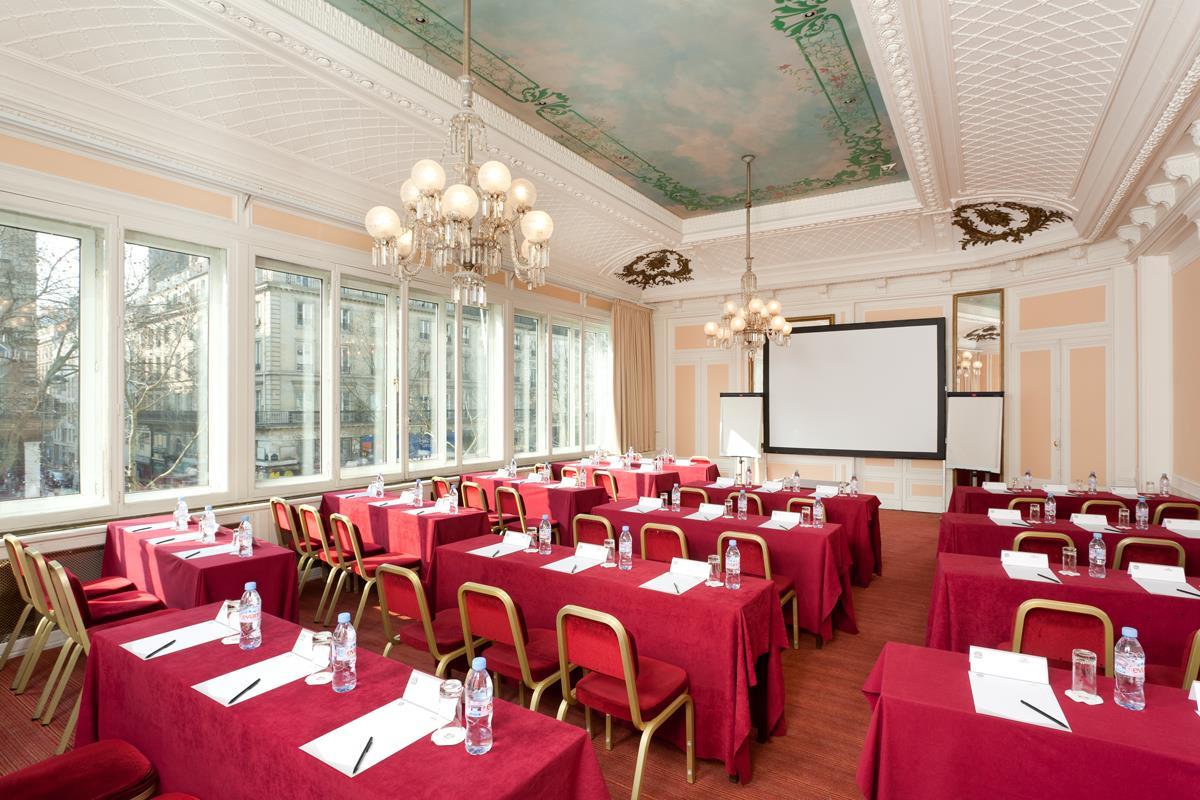 Western Ronceray Opera Paris