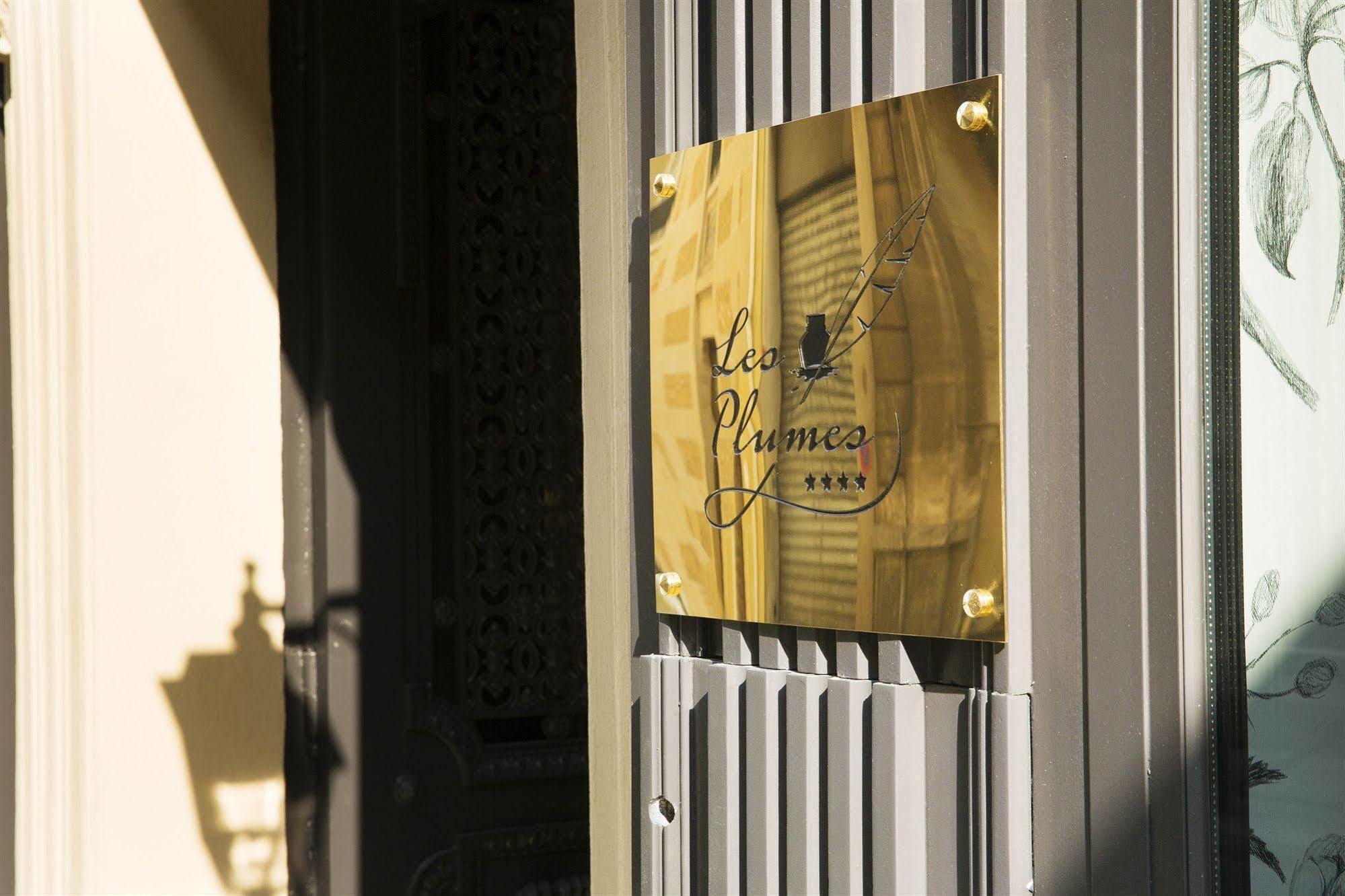Les Plumes Hotel Paris