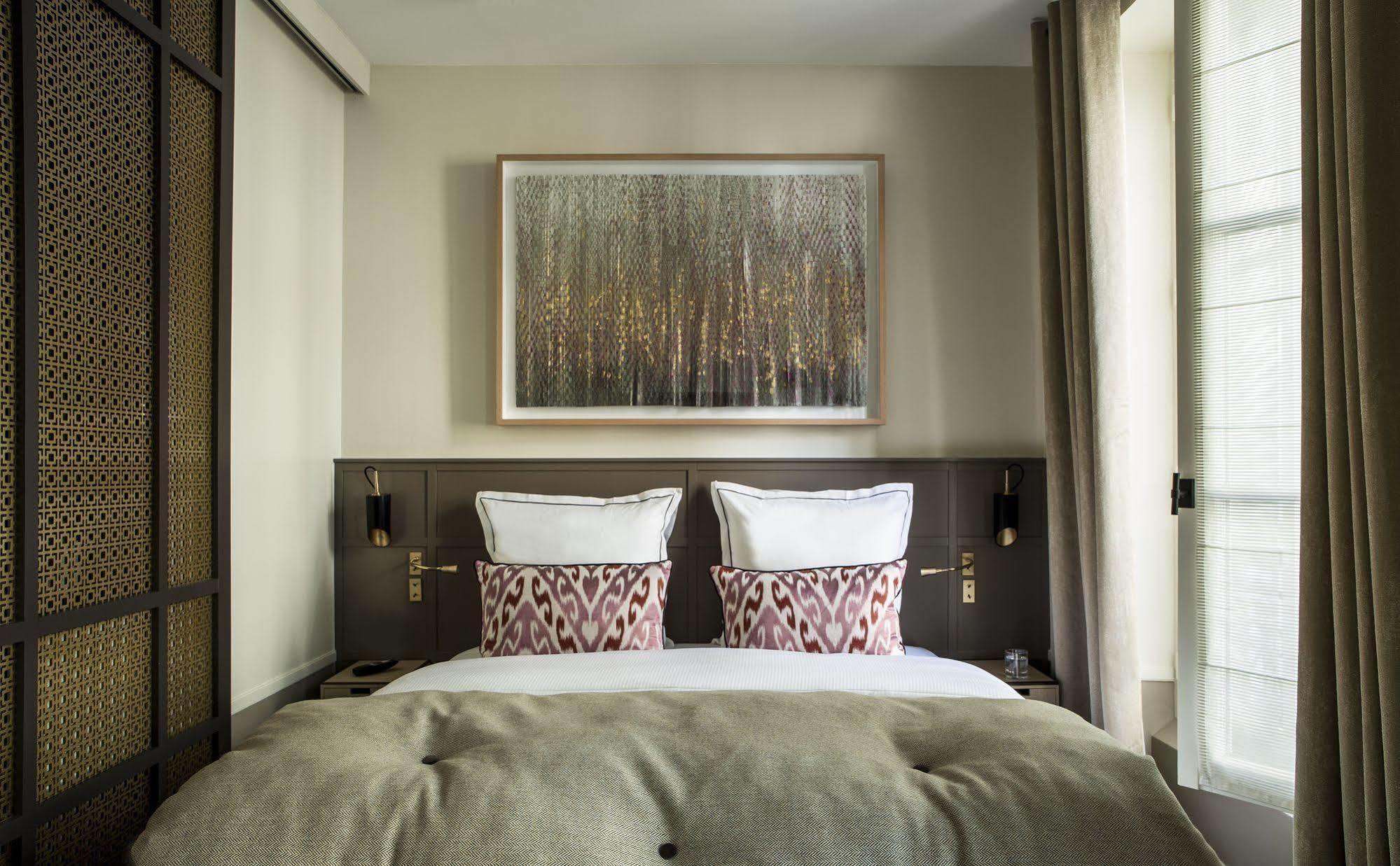 Hotel La Tamise - Esprit De France 4*