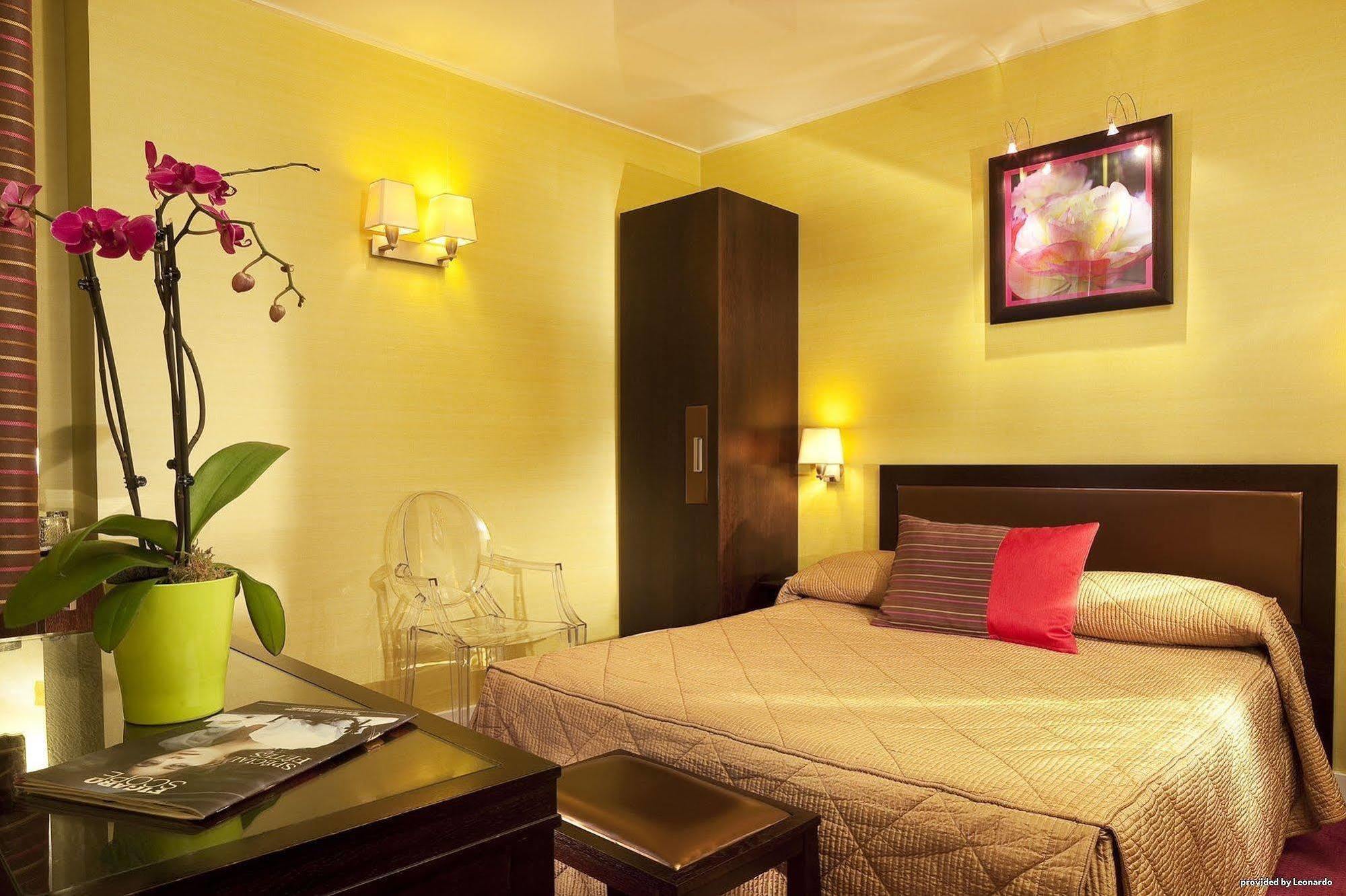 Western Anjou Lafayette Hotel 3*