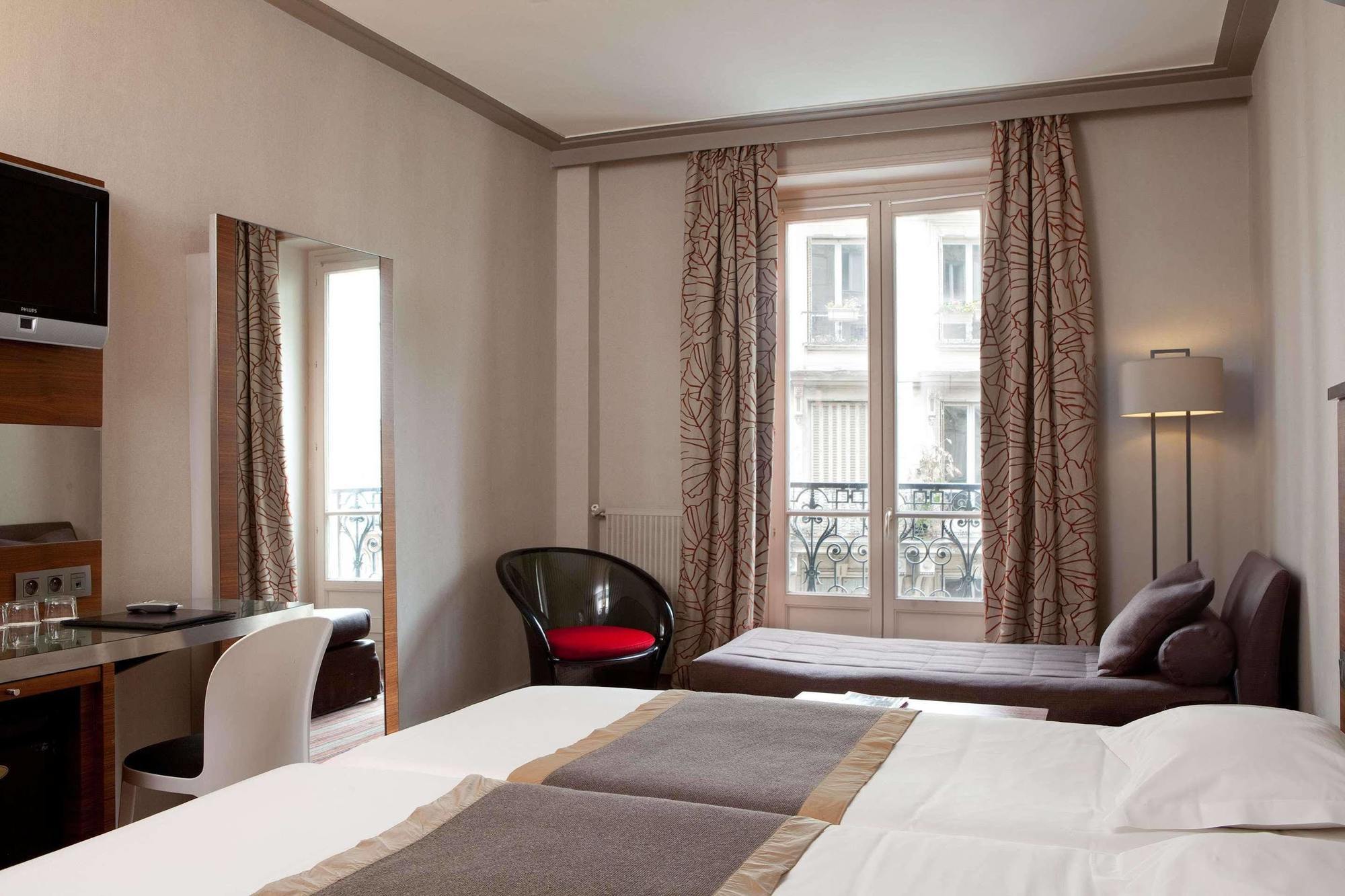 Berne Opera Hotel 3*