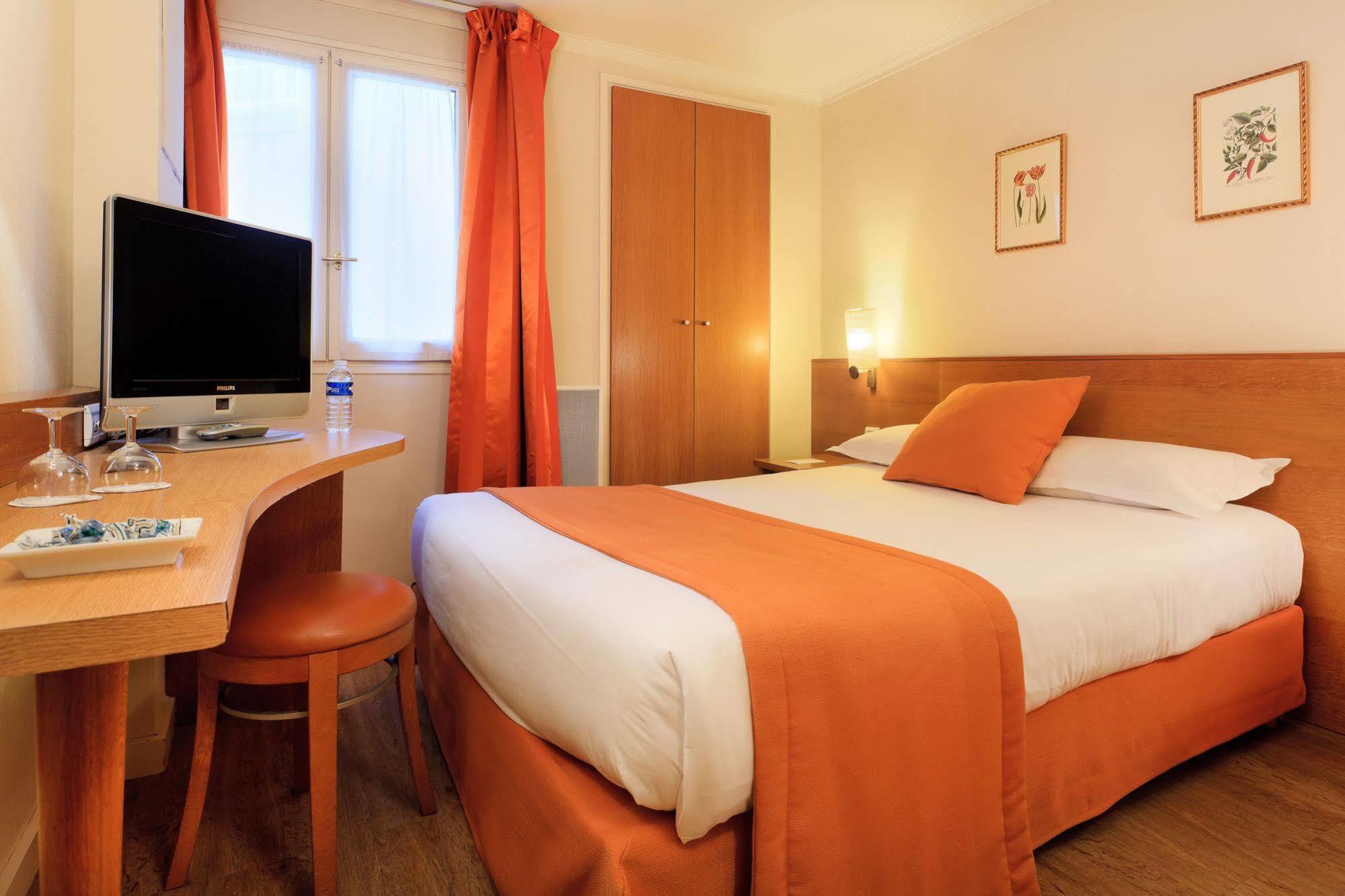 Maison Axel Opéra 3* Paris