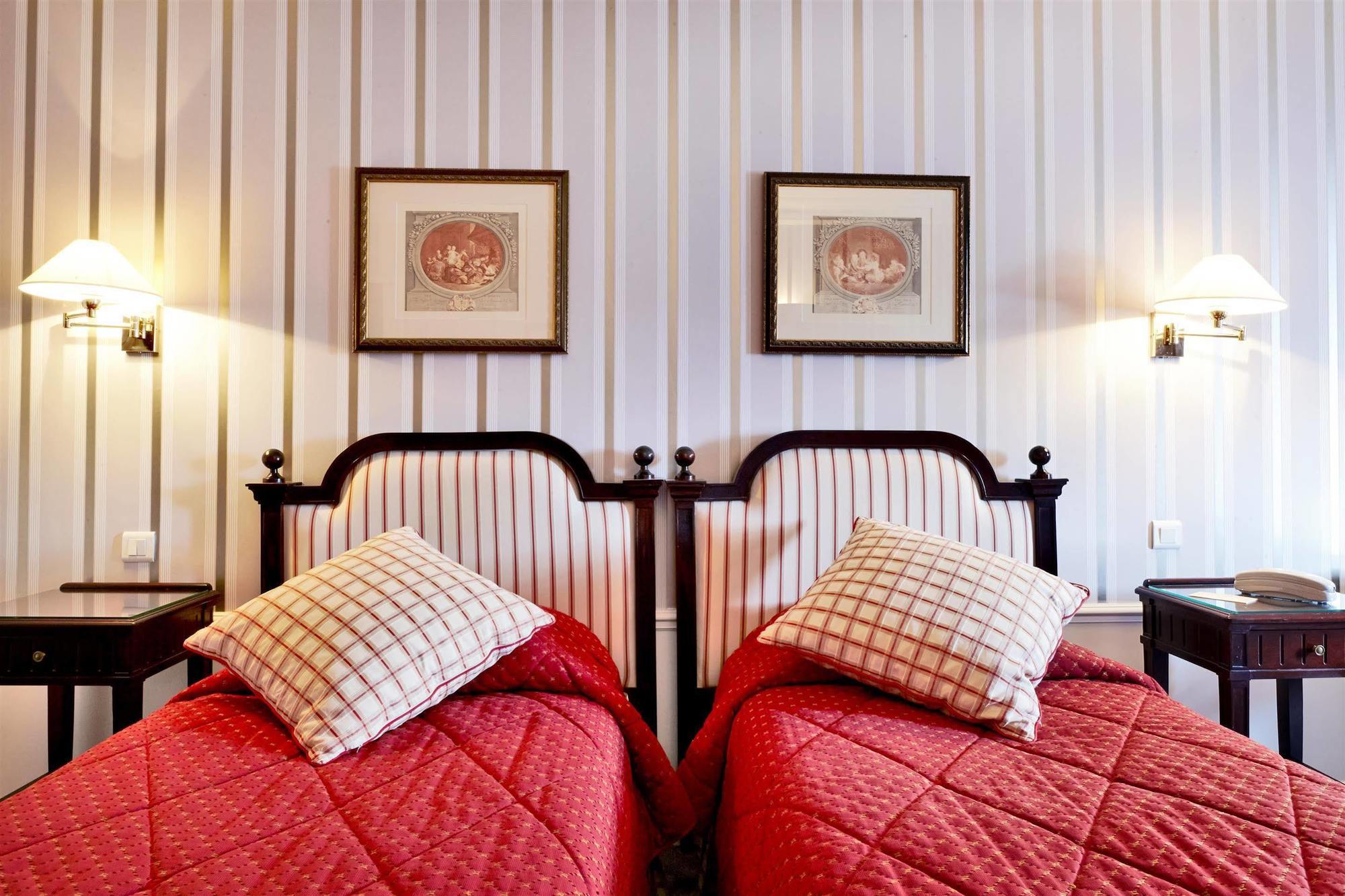 Golden Tulip Washington Opéra Hotel 4*