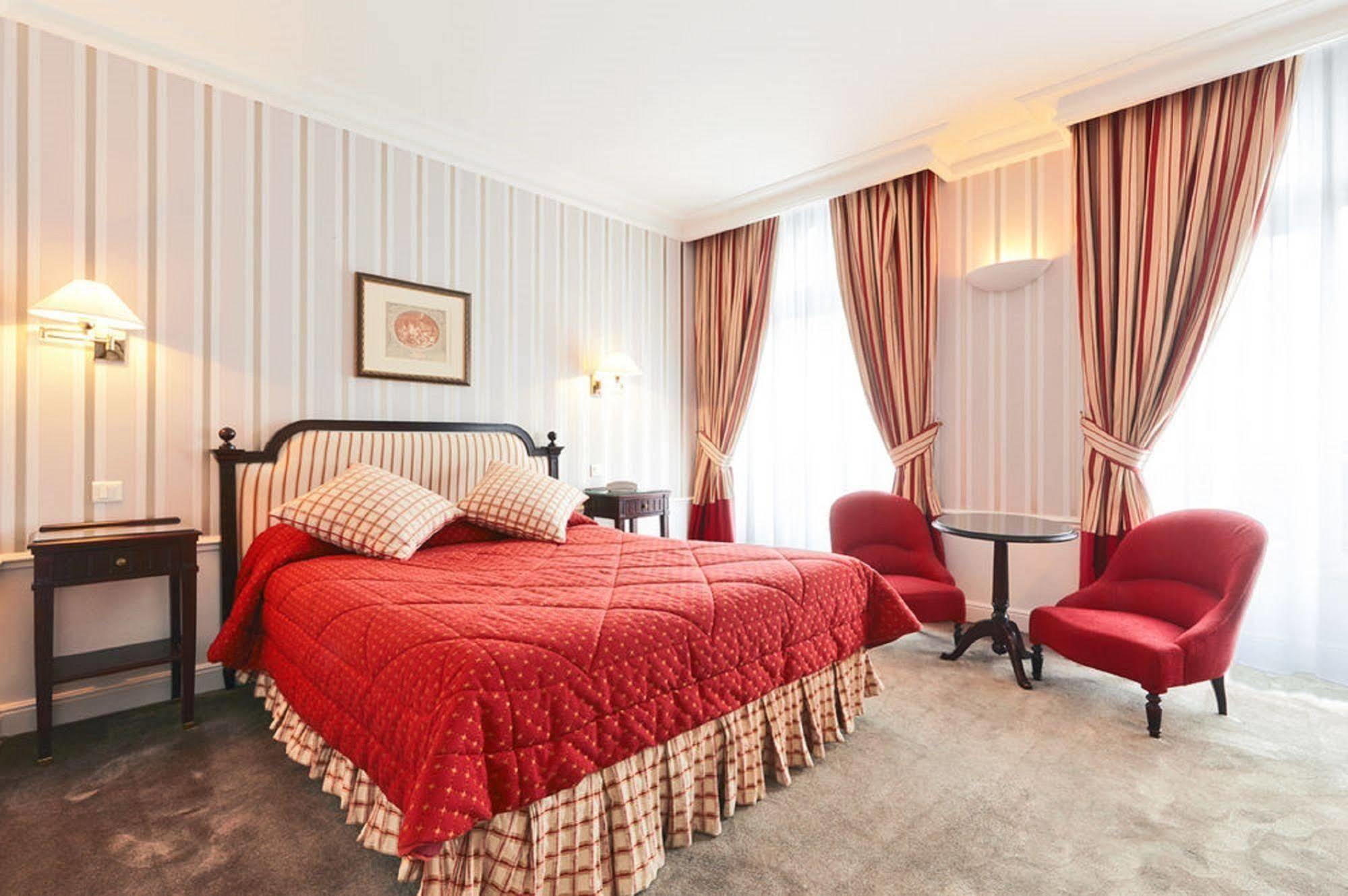 Golden Tulip Washington Opéra Hotel 4*