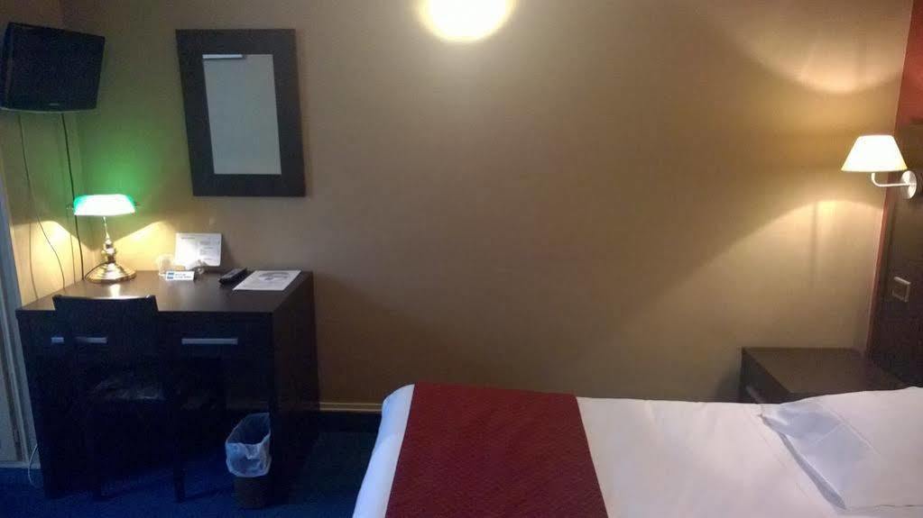 Villiers Hotel