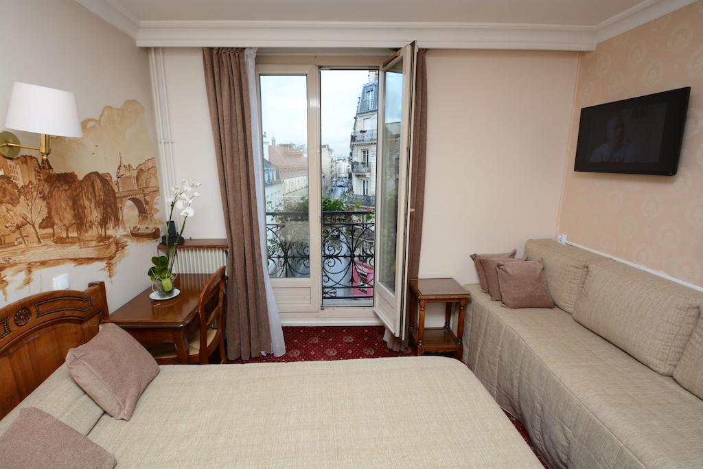 Familia Hotel Paris
