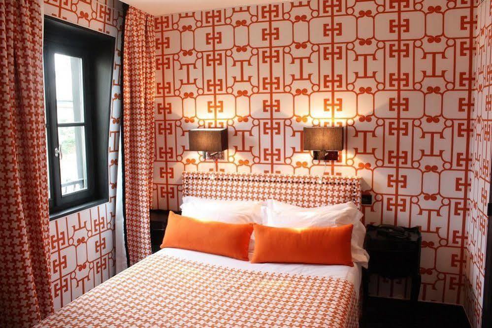 Hotel Monceau Elysees 3*