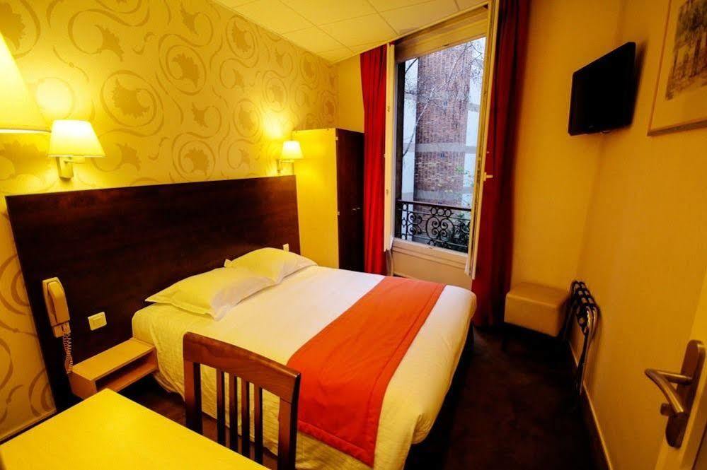 Des Trois Gares 3* Paris