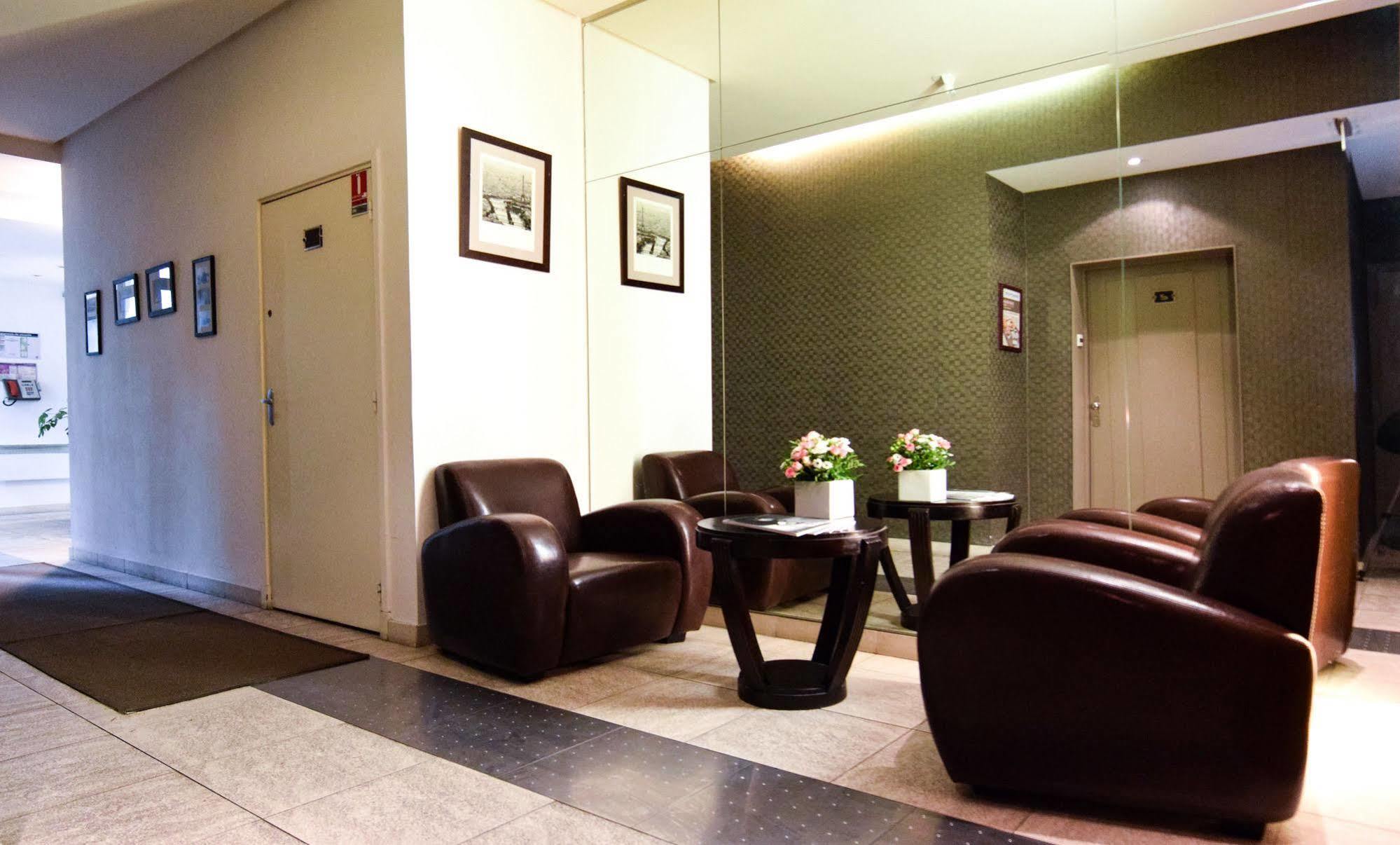 Residhotel Imperial Rennequin Appart hôtel Paris
