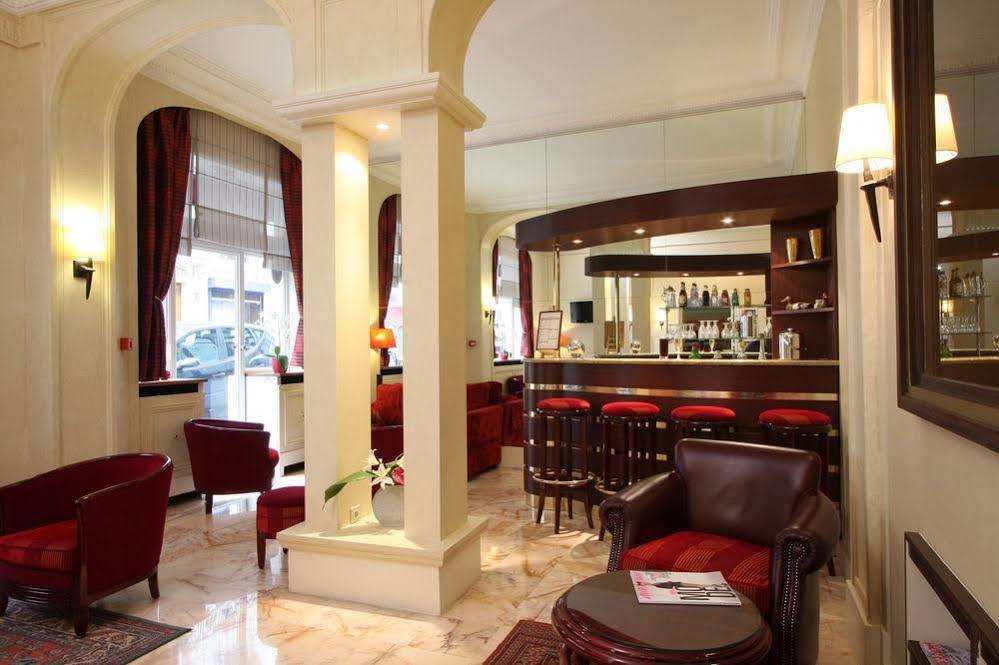Relais Du Pre Hotel 3*