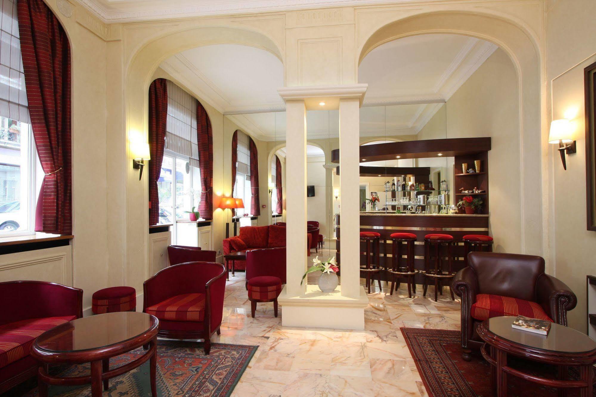 Relais Du Pre Paris