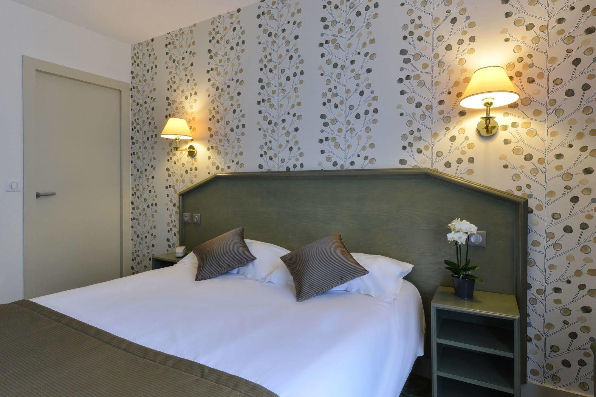 Relais Du Pre 3* Paris