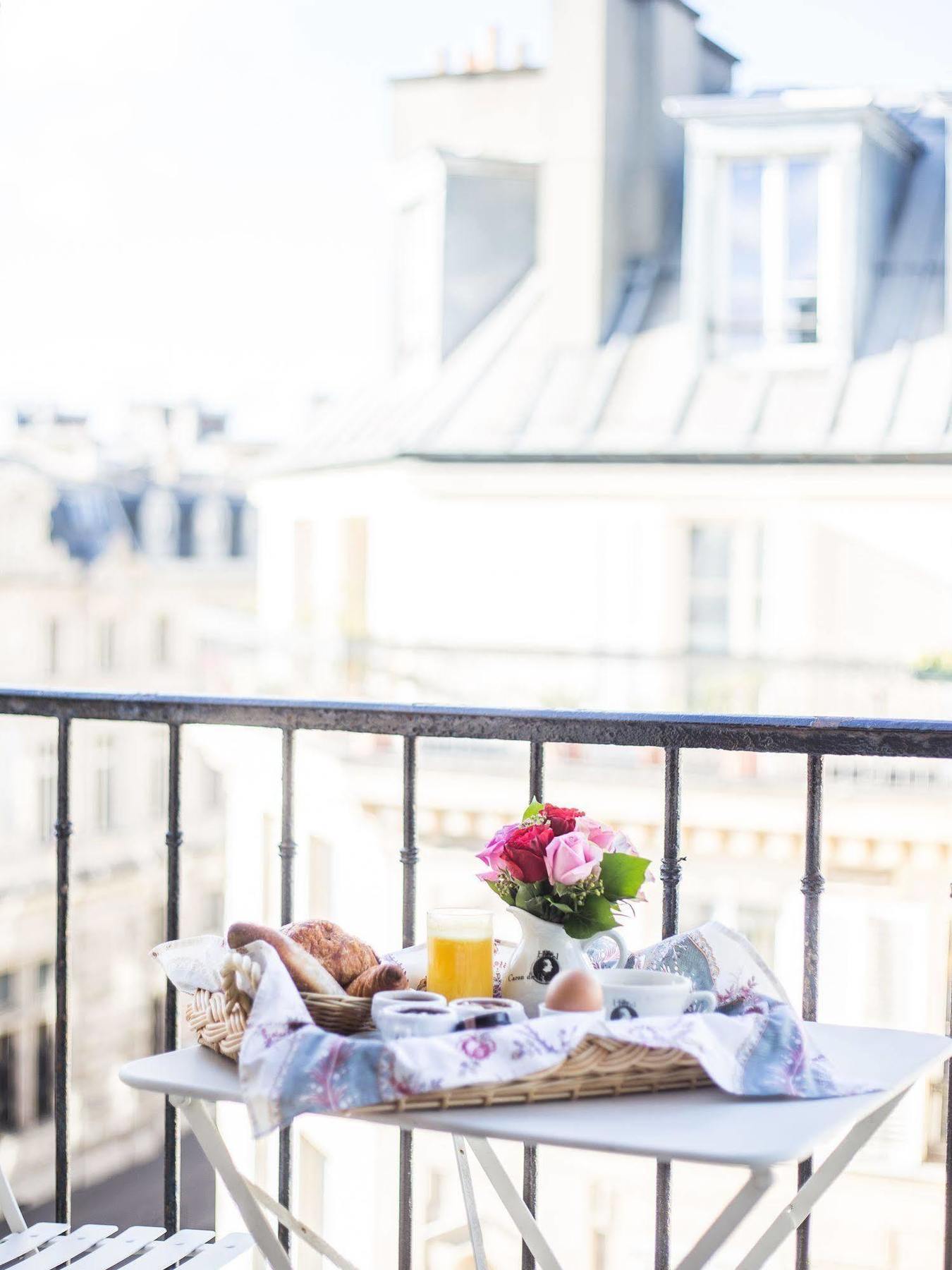 Caron De Beaumarchais Paris