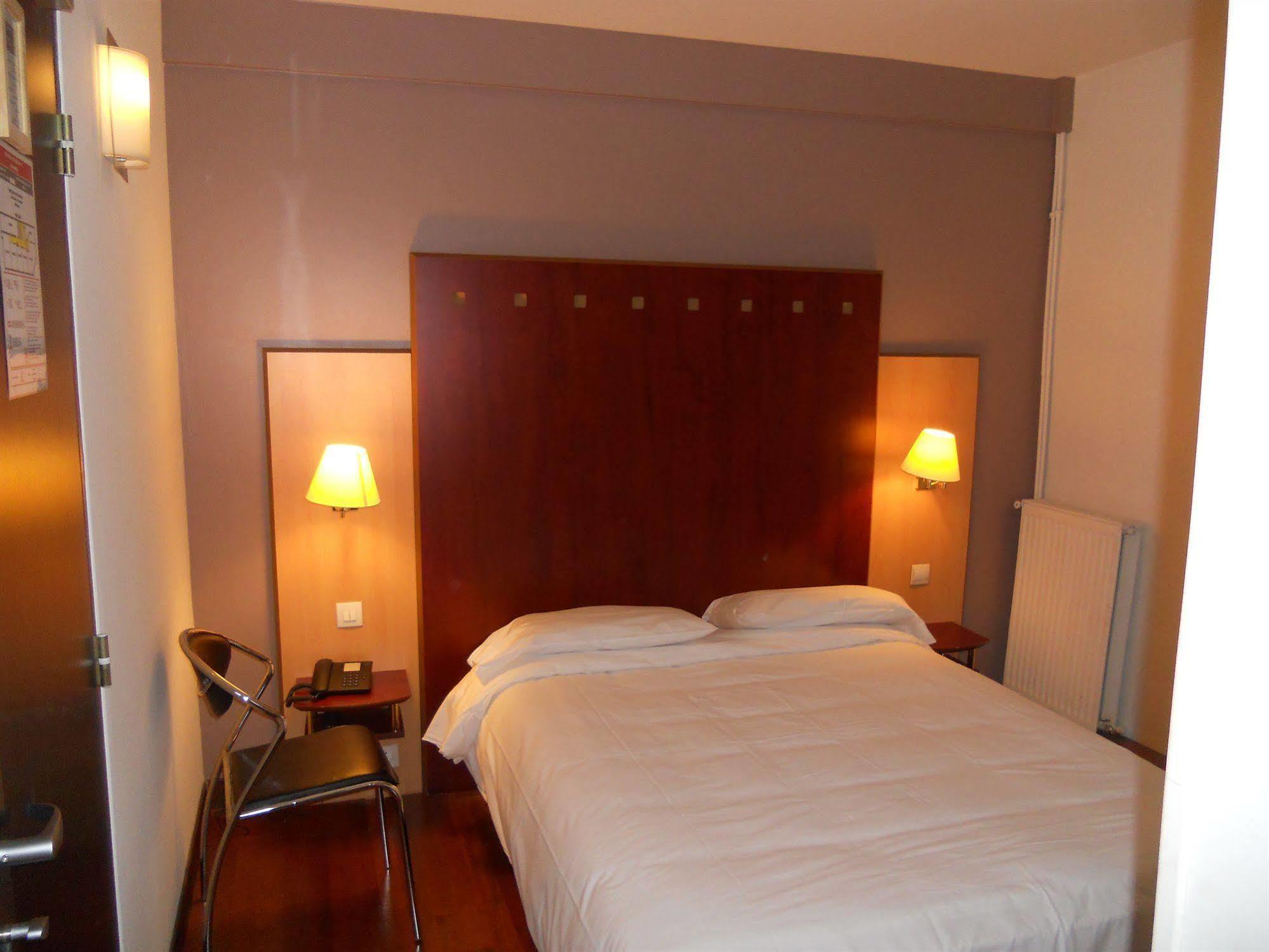 Des Arts-bastille Hotel