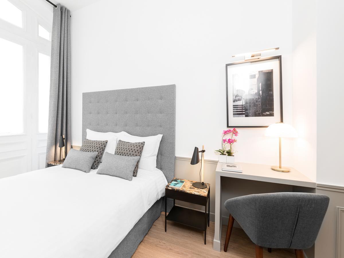 Livinparis - Luxury 3&4 Bedrooms Montmartre I *