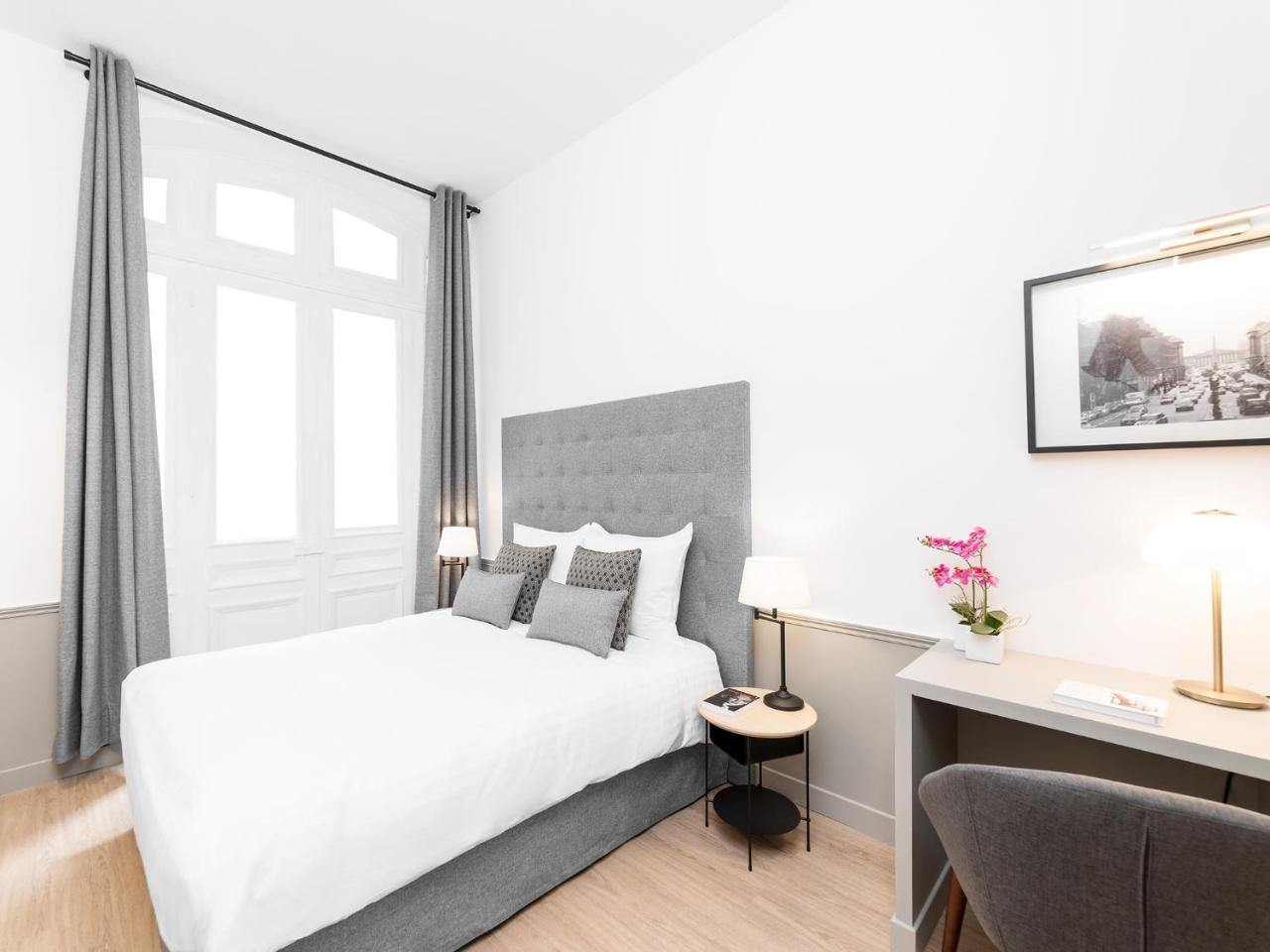 Livinparis - Luxury 3&4 Bedrooms Montmartre I Appartement Paris