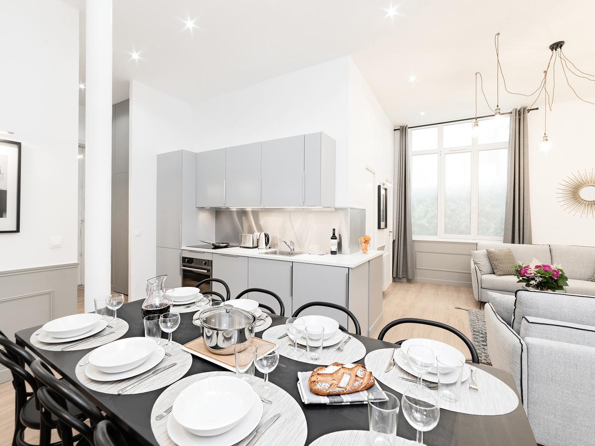 Livinparis - Luxury 3&4 Bedrooms Montmartre I *