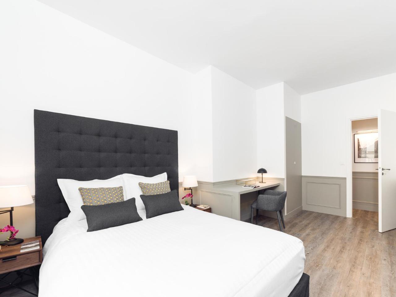 Livinparis - Luxury 4 Bedrooms Opera I Paris