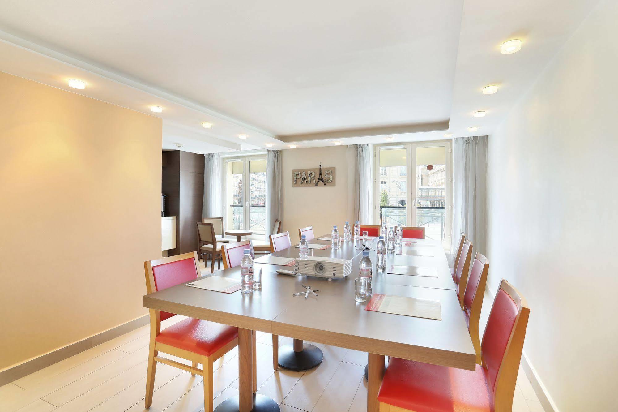 Hotel Le Grand De Normandie 4*