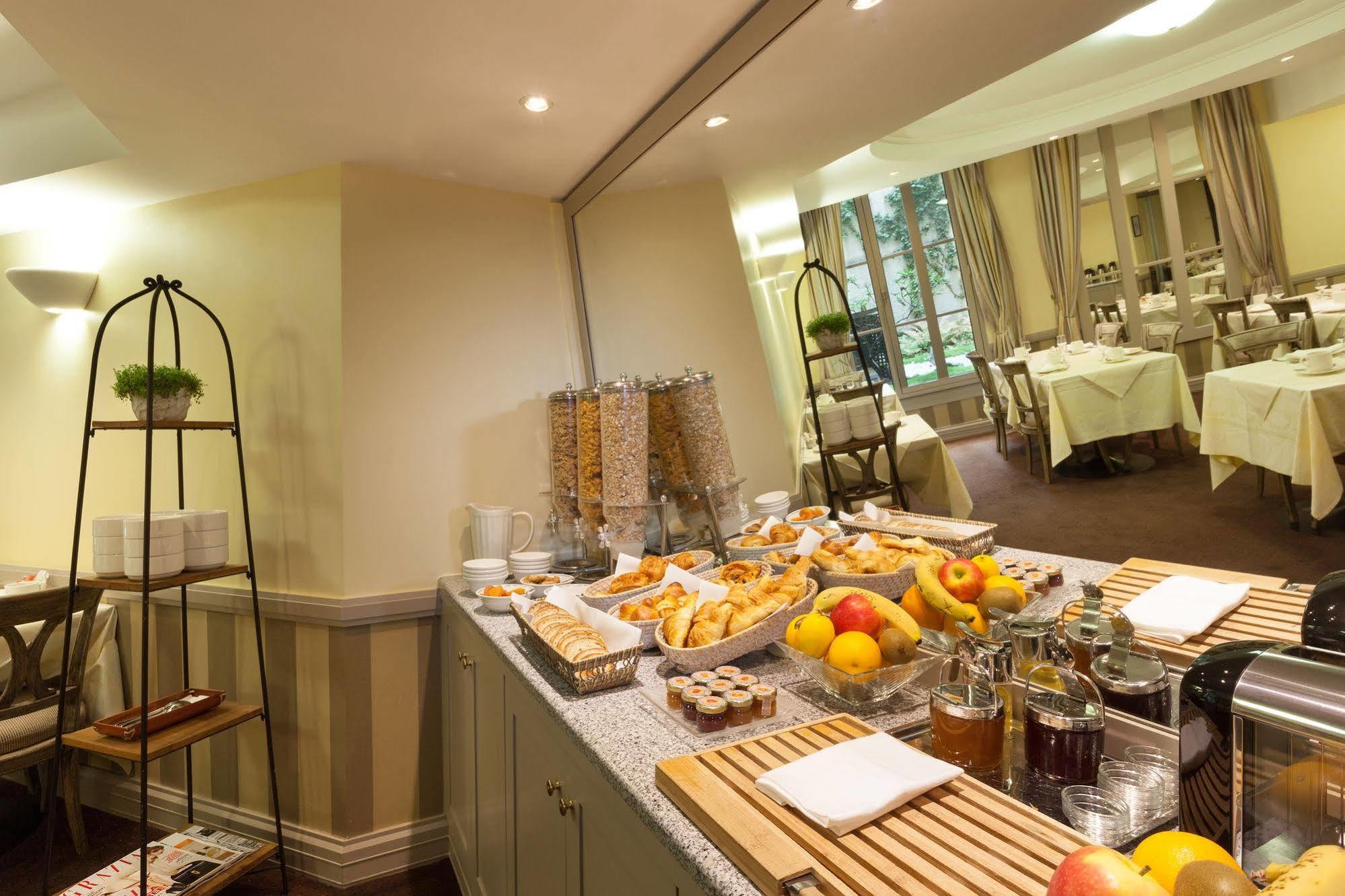 La Du Roy Champs Elysees 4*