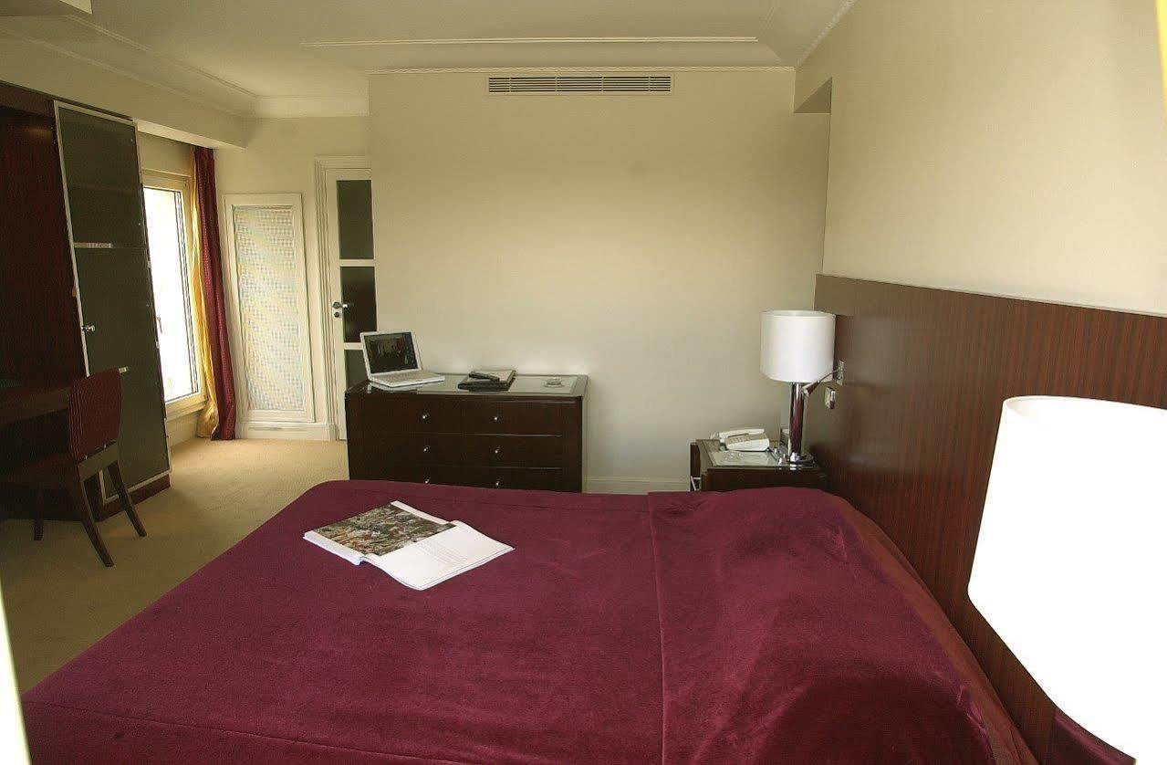 De Castiglione 4* Paris
