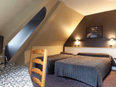 Grand De Hotel